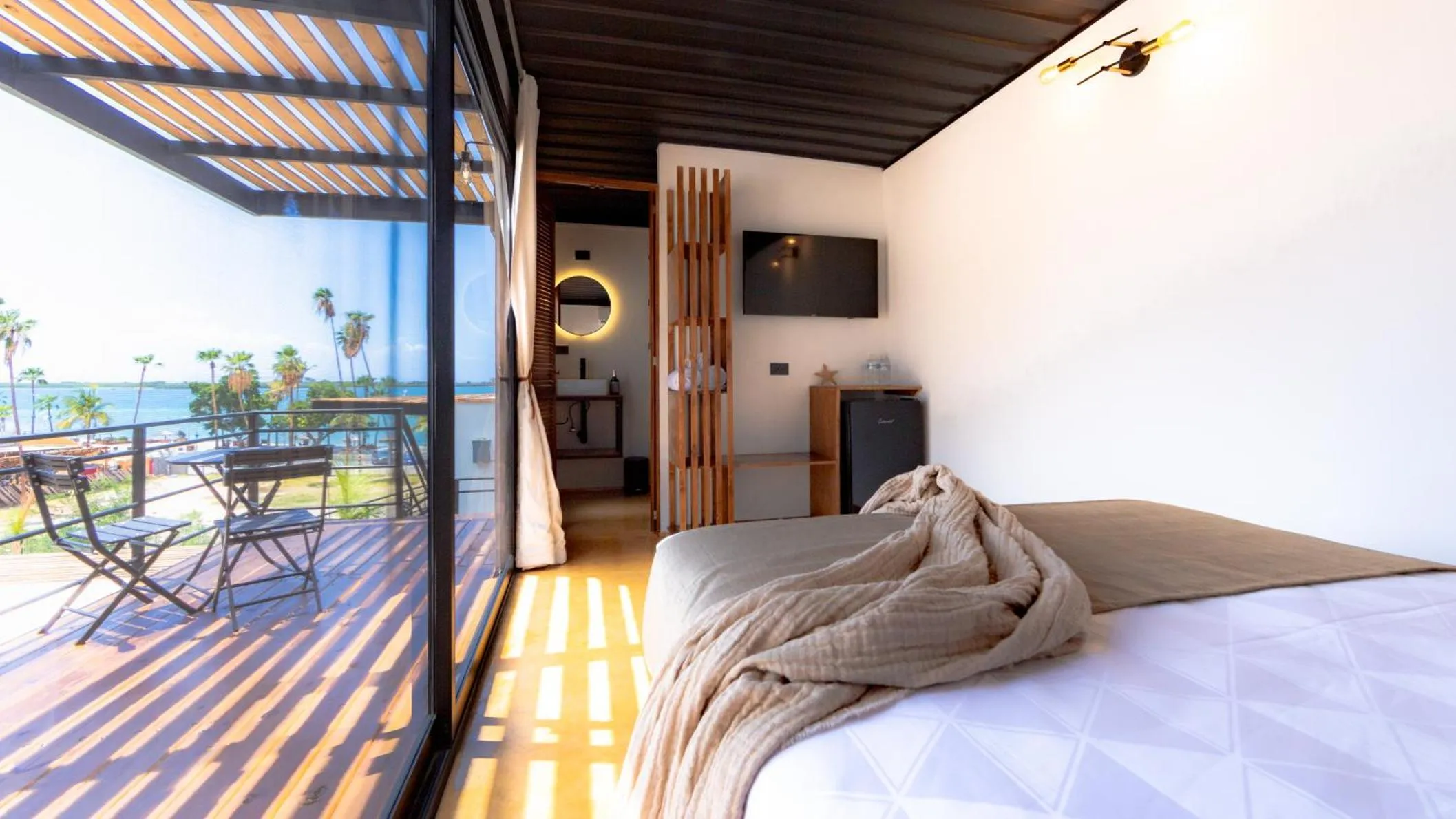 Bed in InHouse Glamping Hotel La Paz