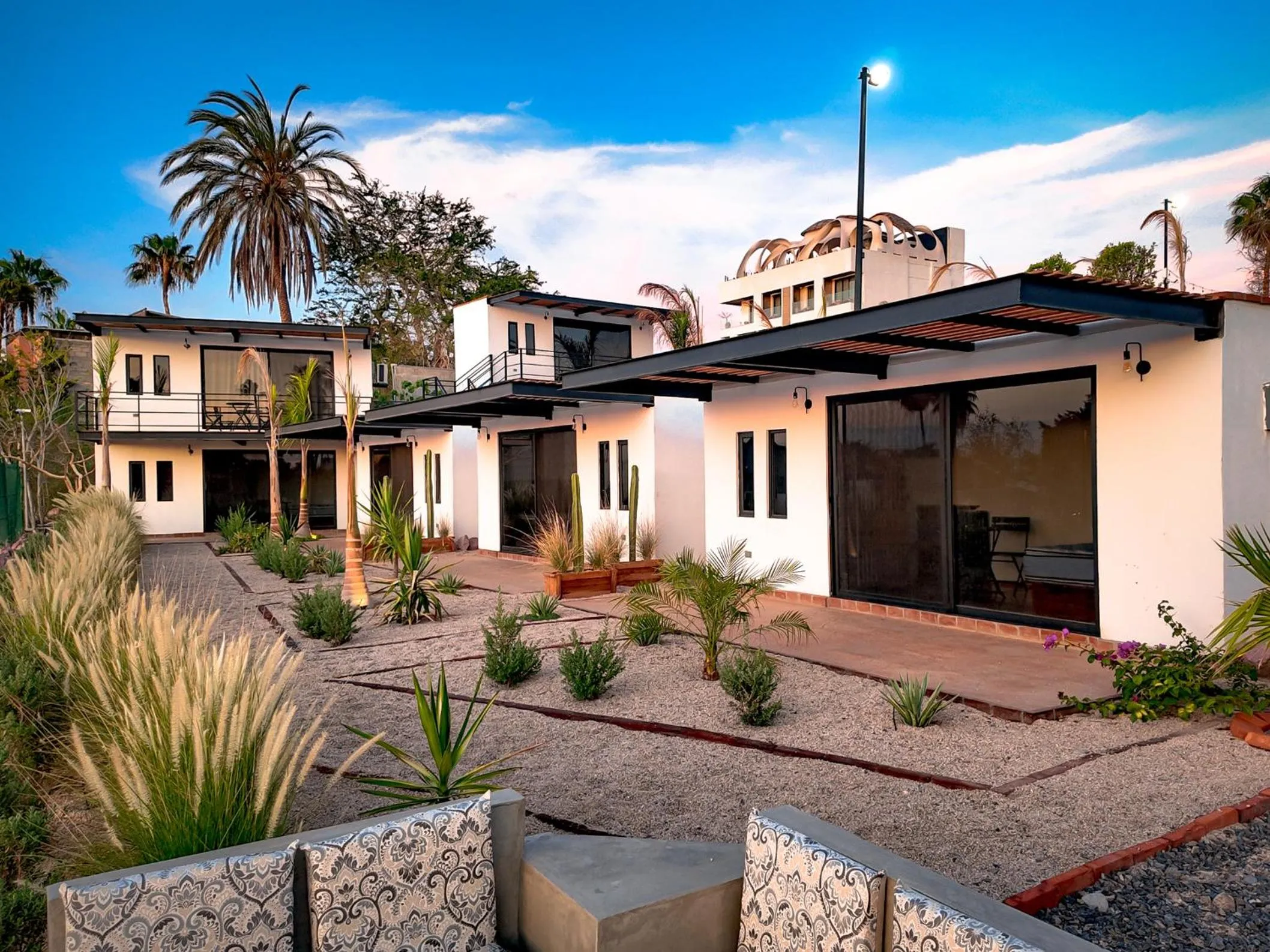 Day in InHouse Glamping Hotel La Paz