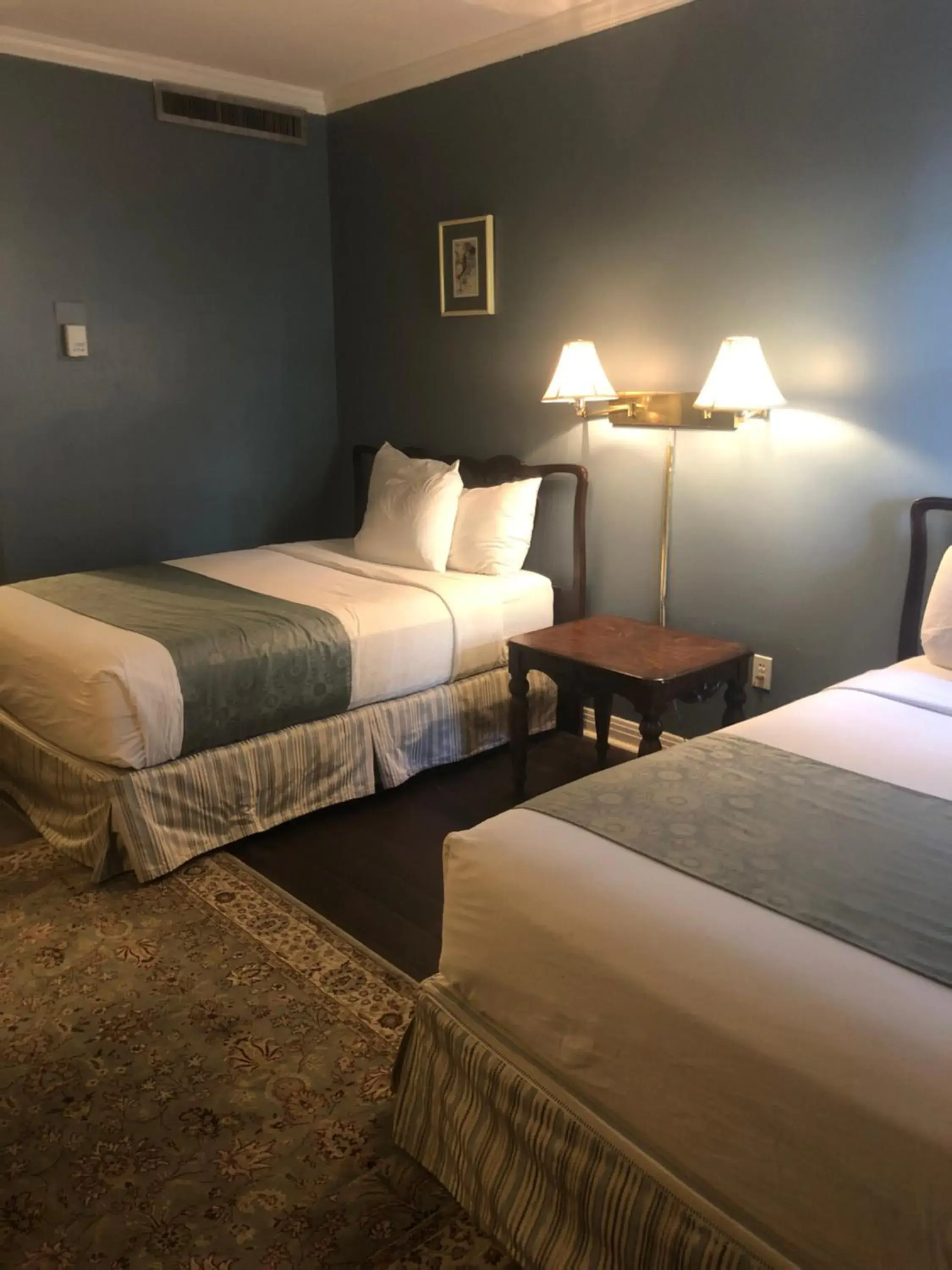 Double Room - Disability Access in Malaga Inn Double Room - Disability Access in Malaga Inn