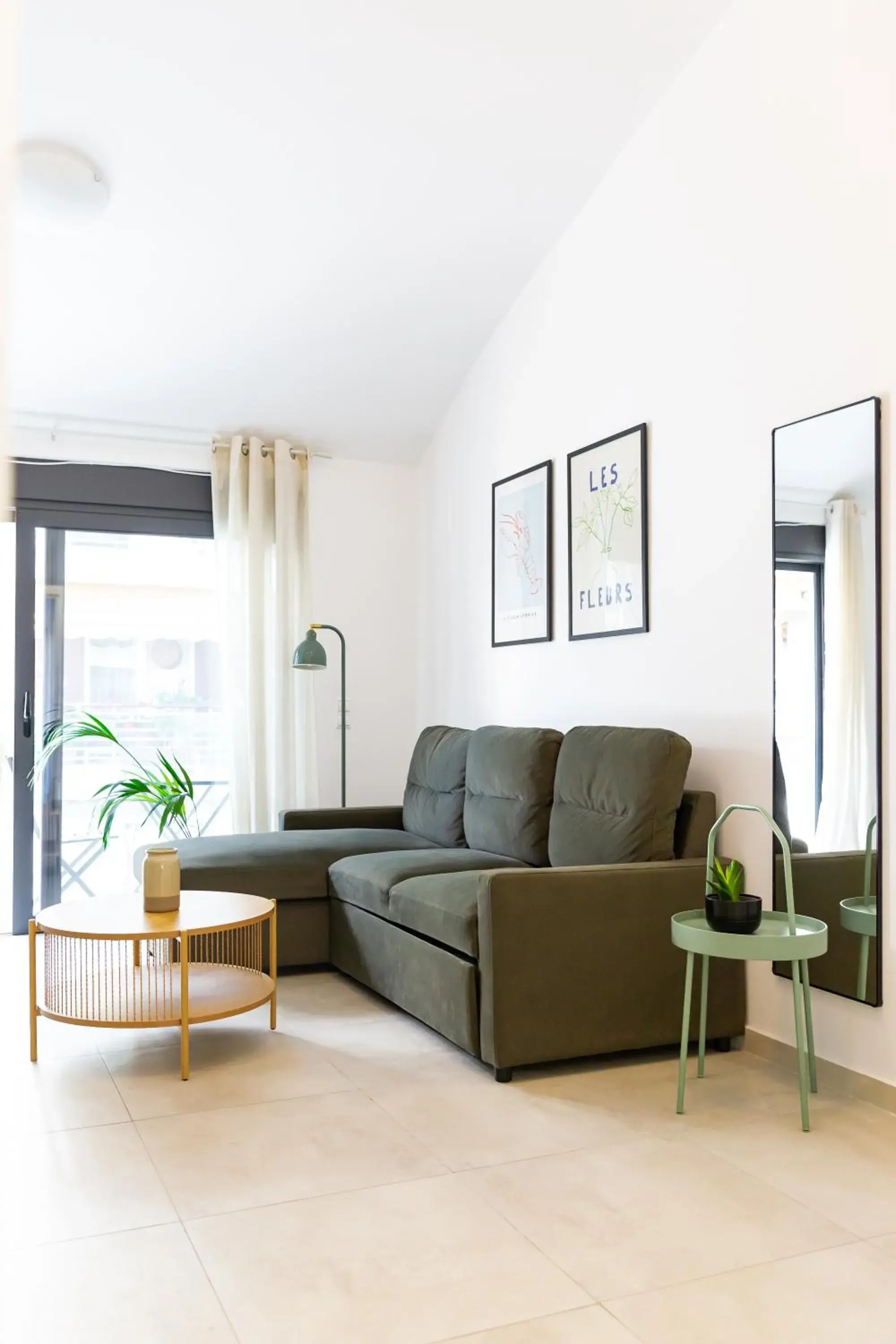 Two-Bedroom Superior Apartment in Noon Smart Residences Two-Bedroom Superior Apartment in Noon Smart Residences