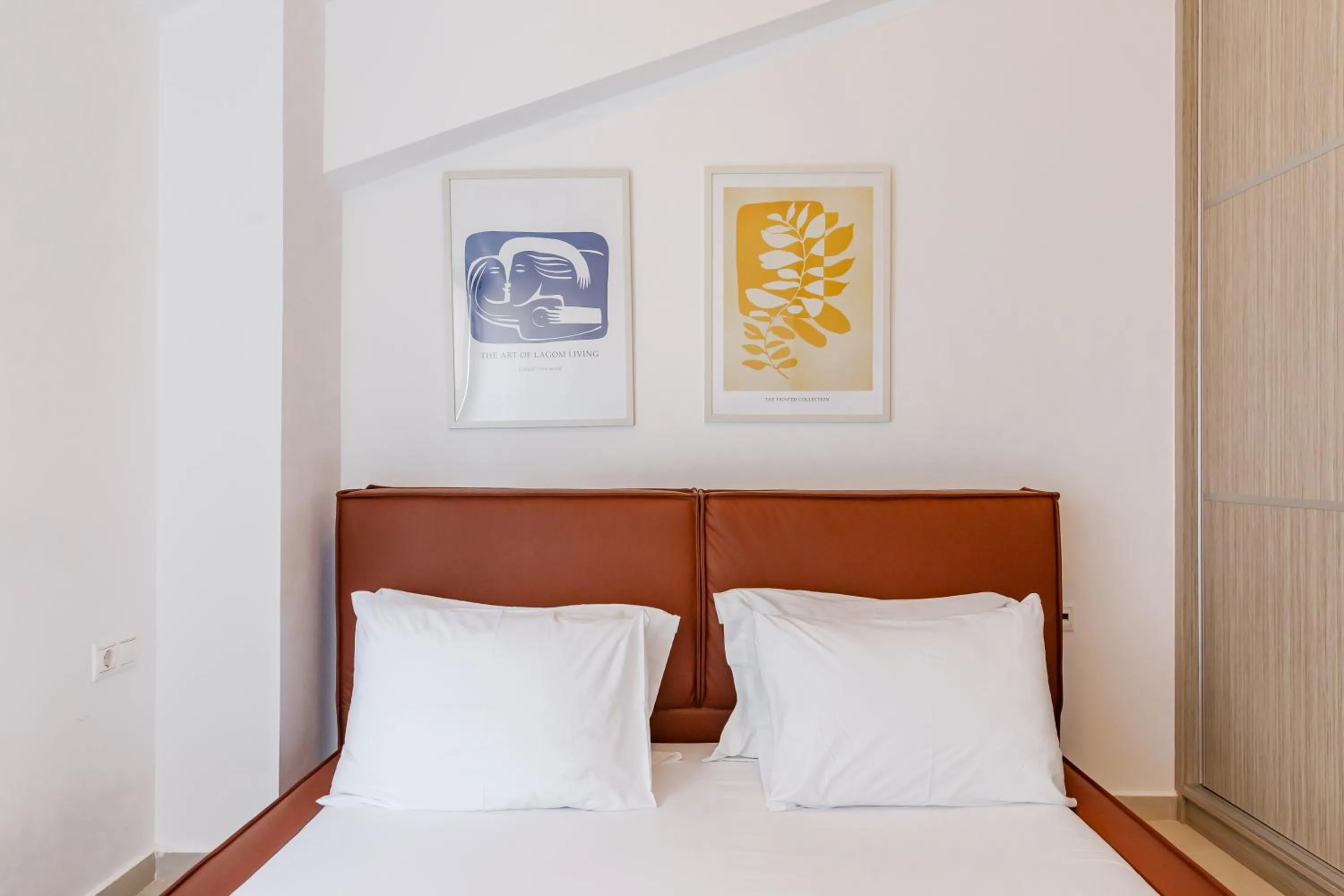 Bed in Noon Smart Residences