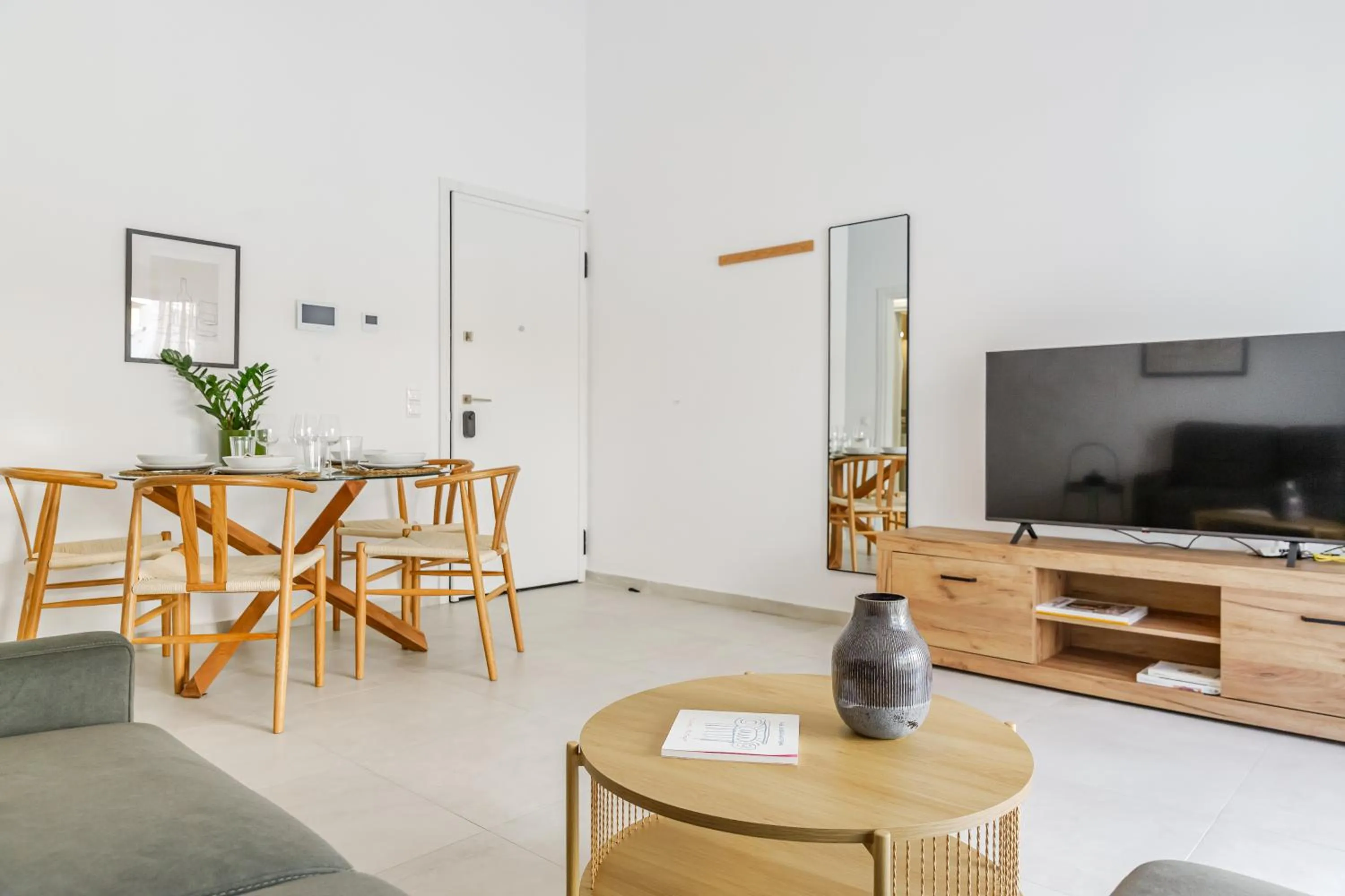 TV and multimedia in Noon Smart Residences