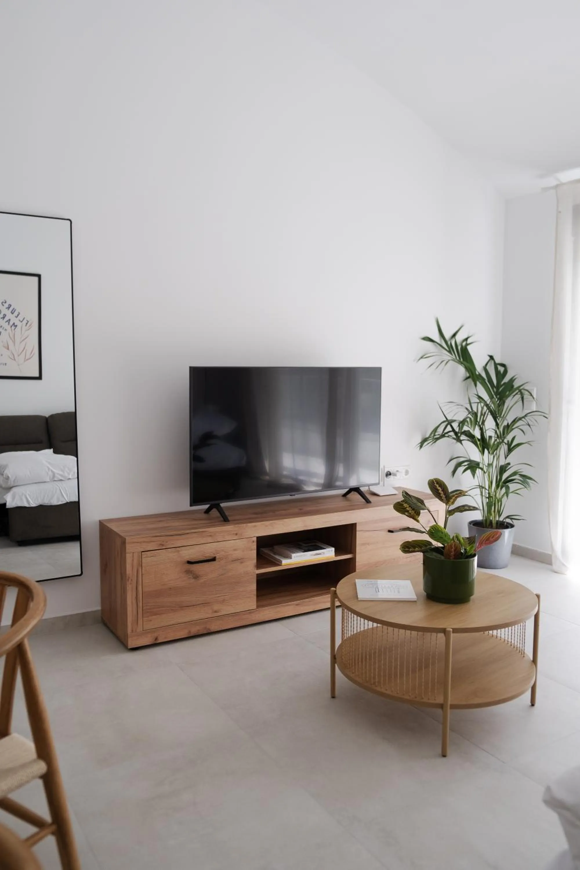 Communal lounge/ TV room in Noon Smart Residences
