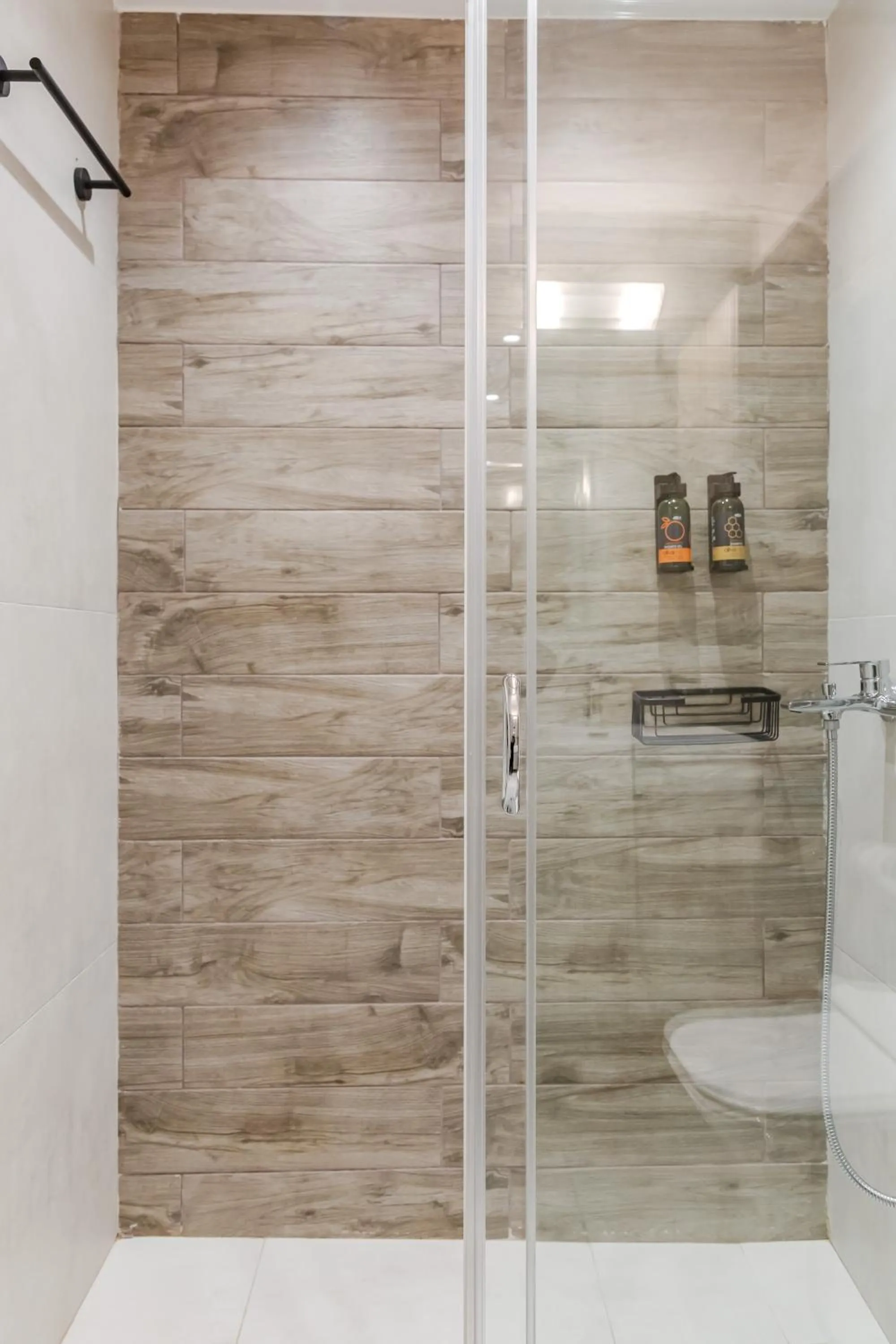 Shower in Noon Smart Residences