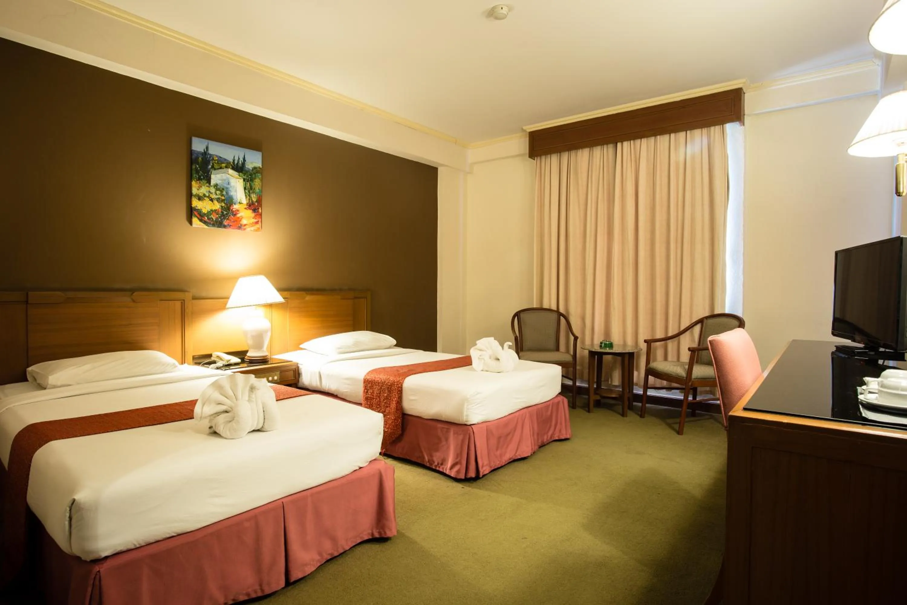 Photo of the whole room, Bed in Songphanburi Hotel
