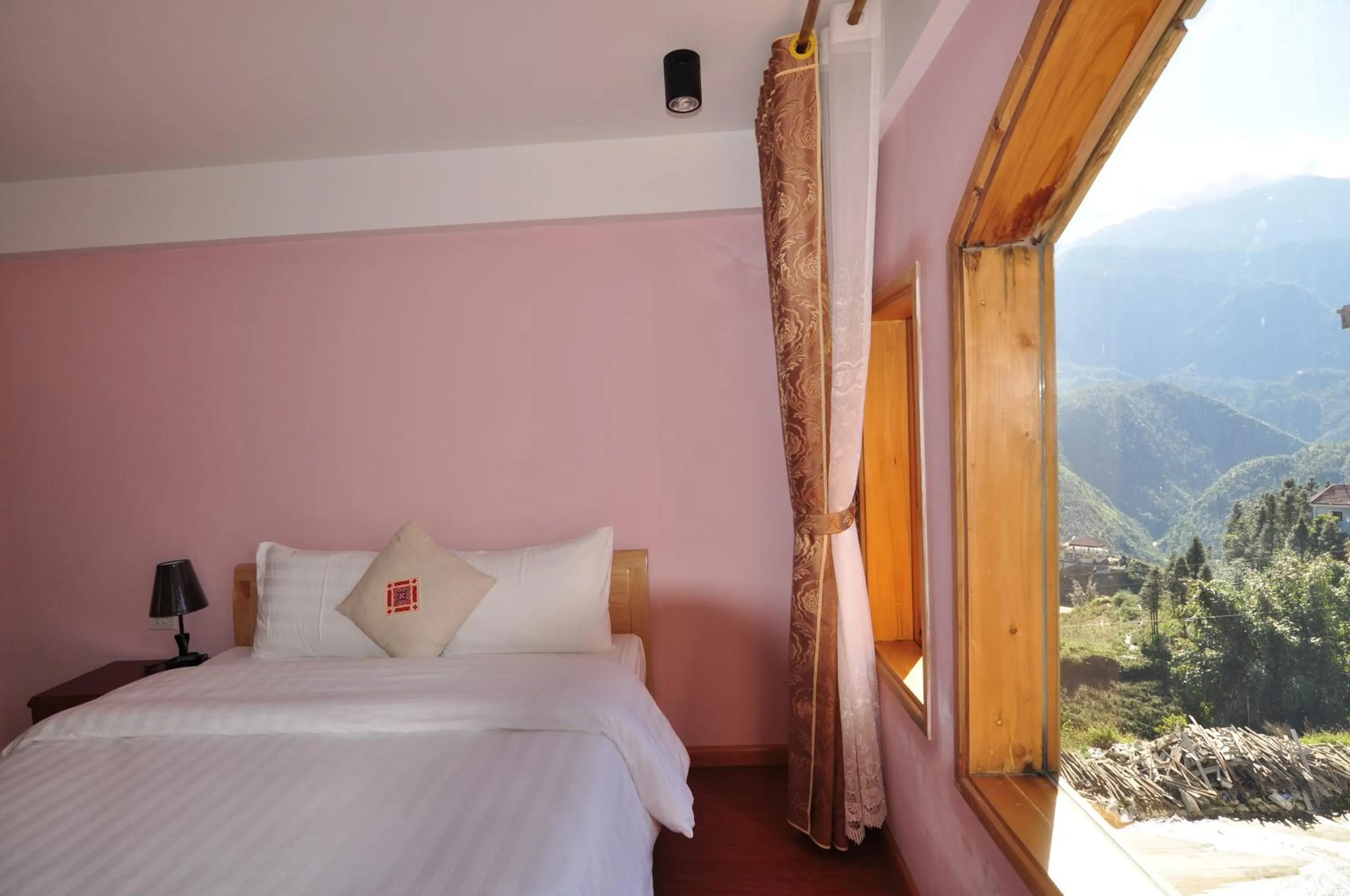 Bed in Sapa Scenery Hotel