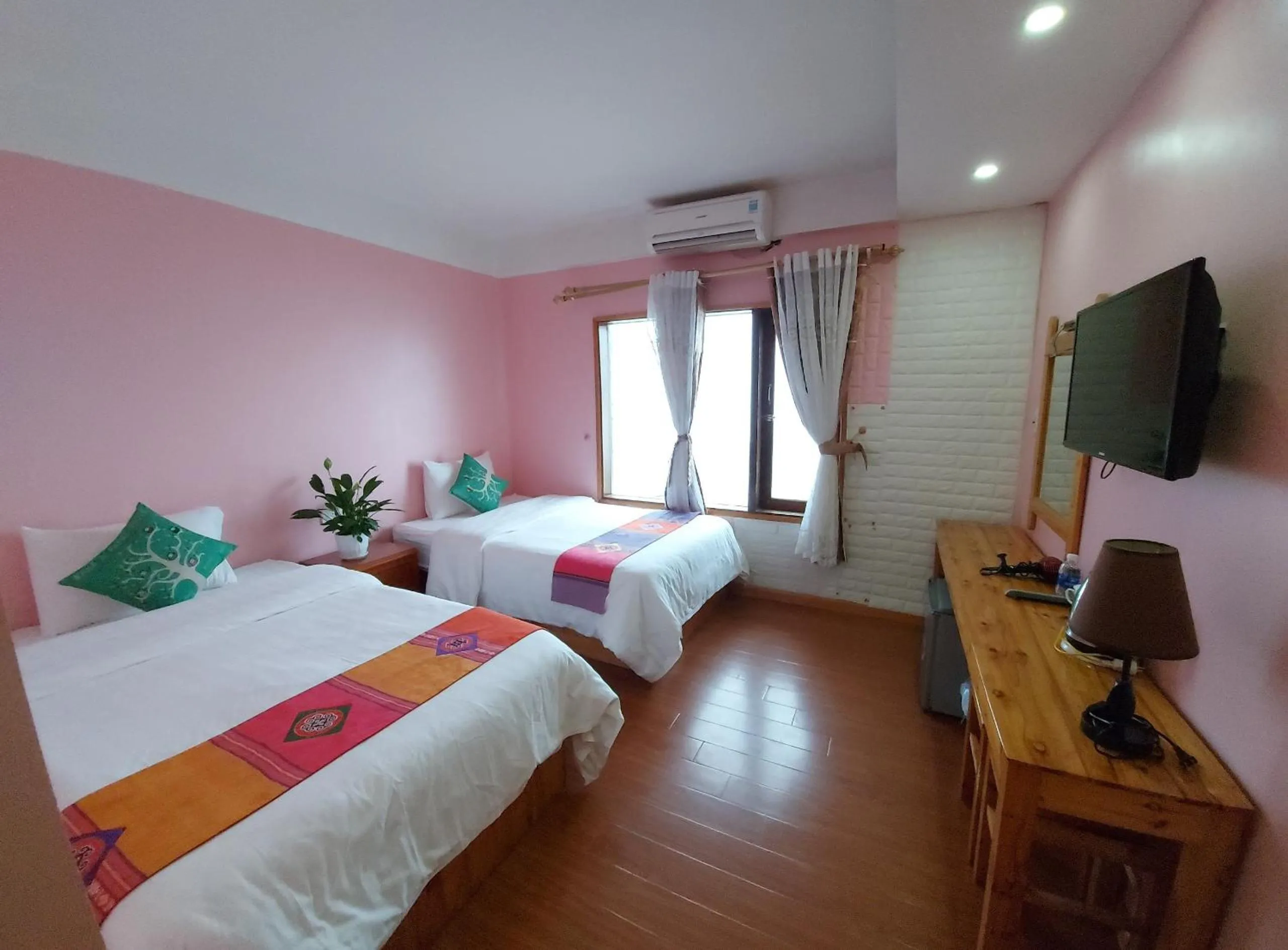 Bedroom, Bed in Sapa Scenery Hotel