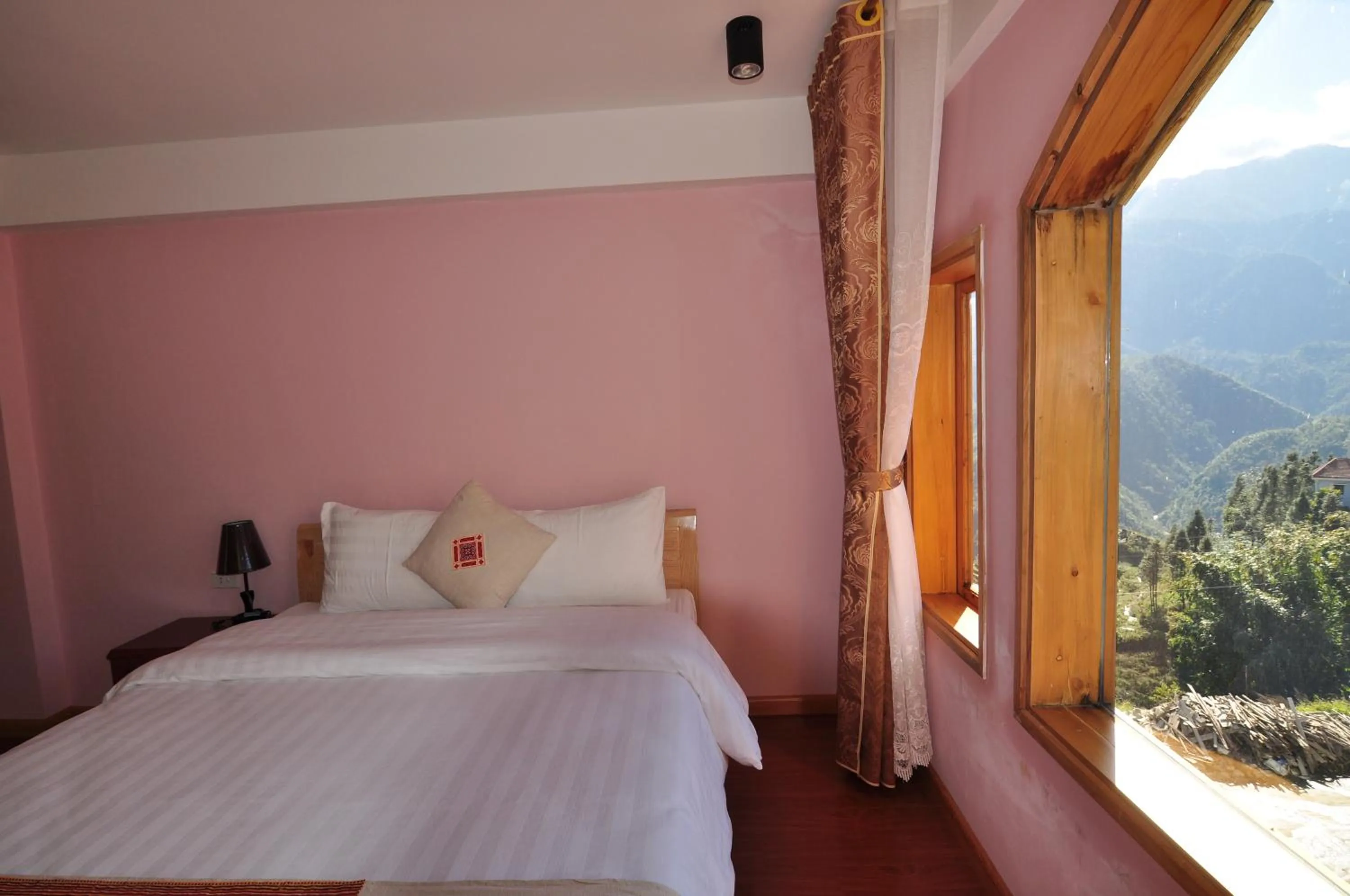 Bedroom, Bed in Sapa Scenery Hotel