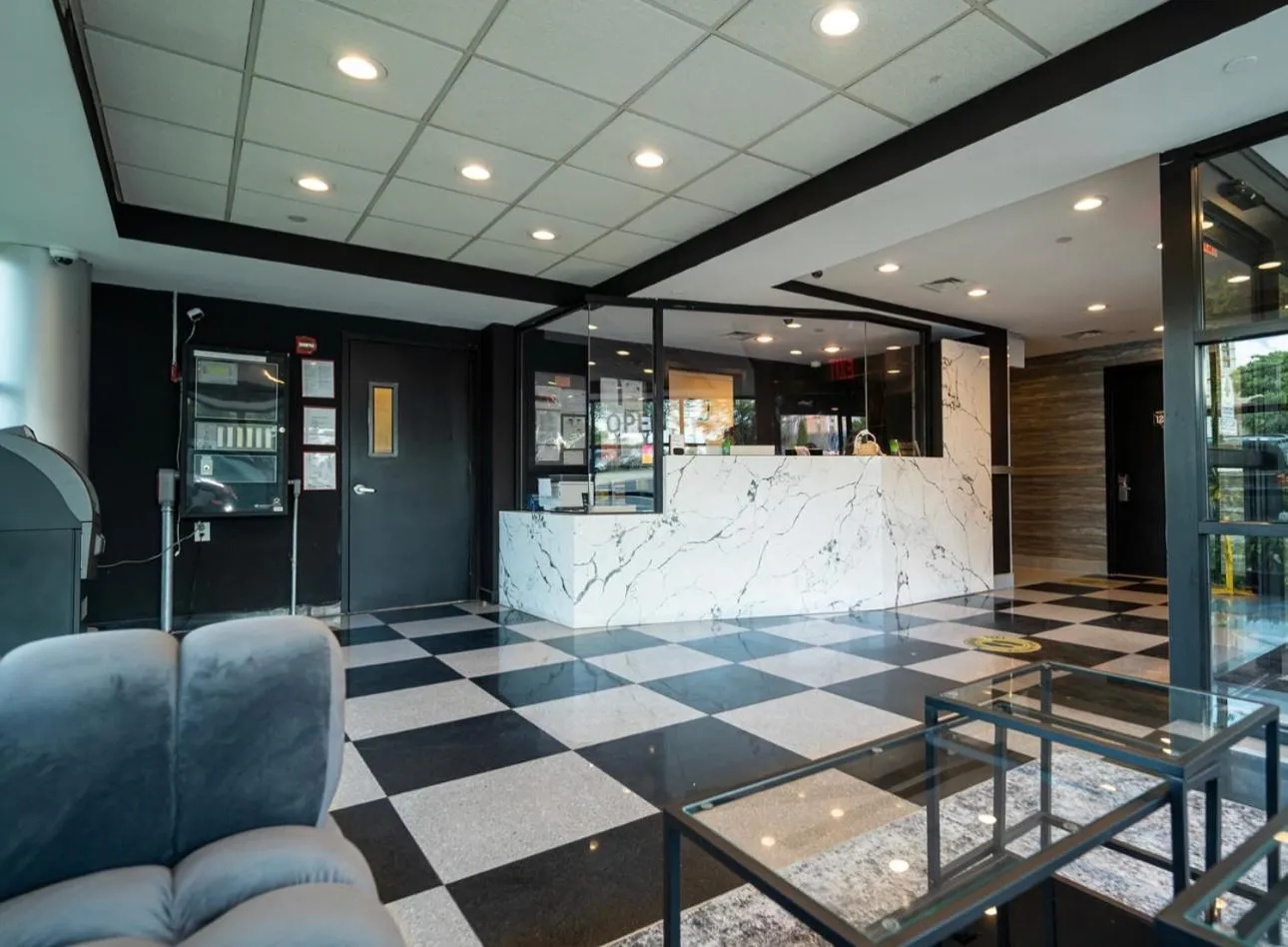 Seating area in Nova Hotel Bronx