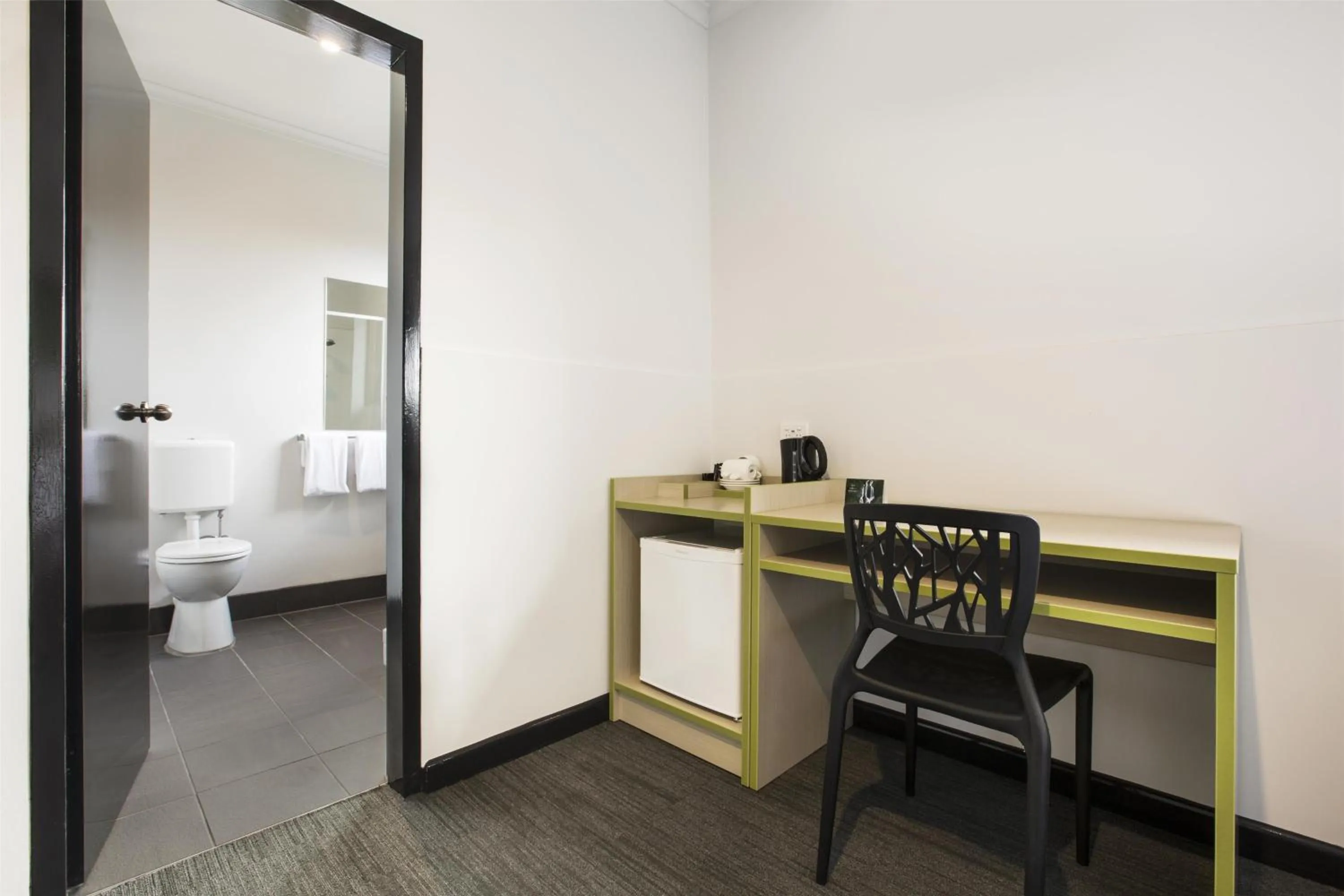 Other, Bed in Nightcap at St Albans Hotel