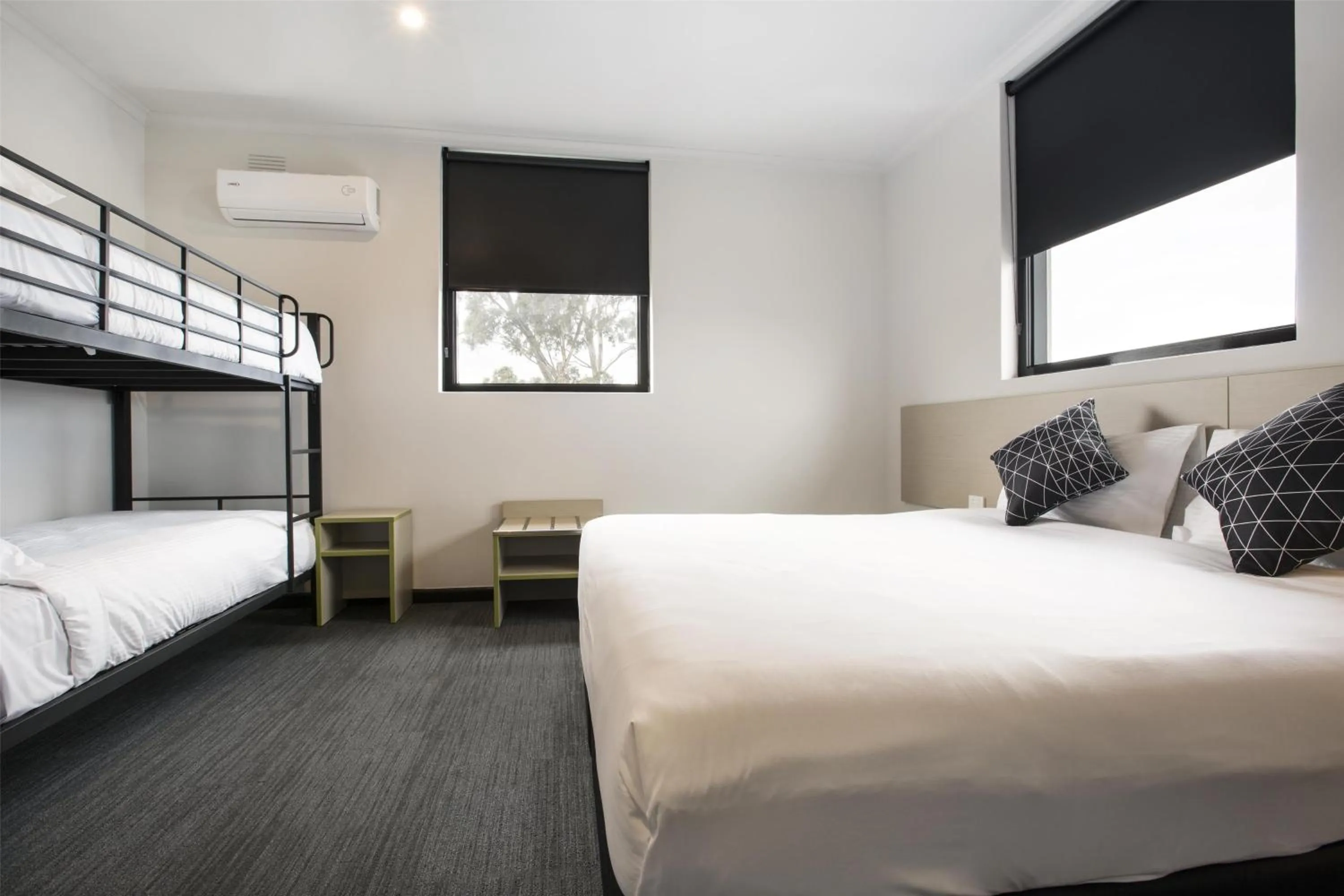 Bedroom, Bed in Nightcap at St Albans Hotel