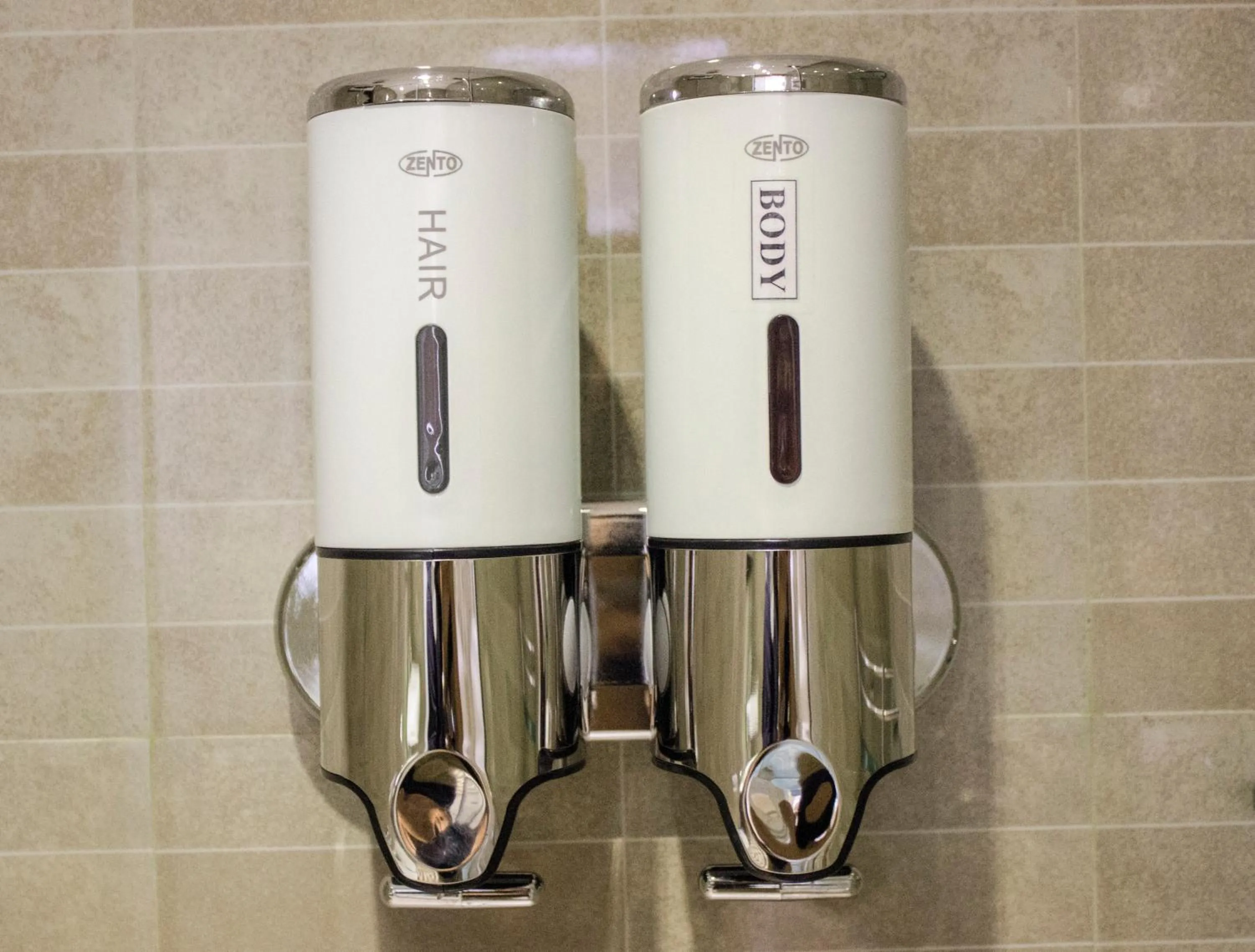 Shower in Sunny Serviced Apartment