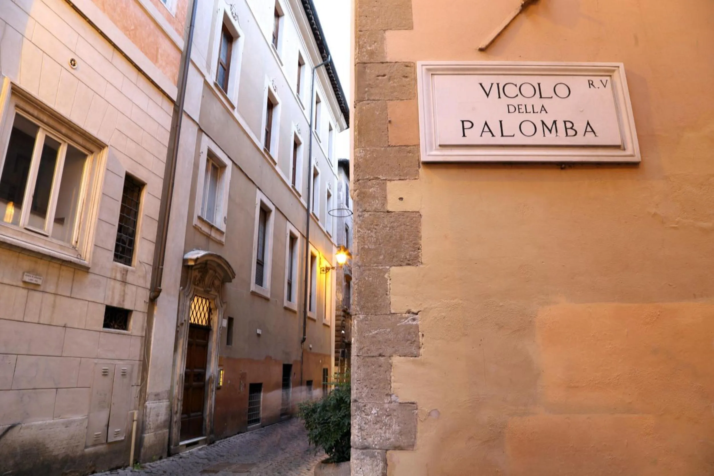 Area and facilities in Imperium Suite Navona