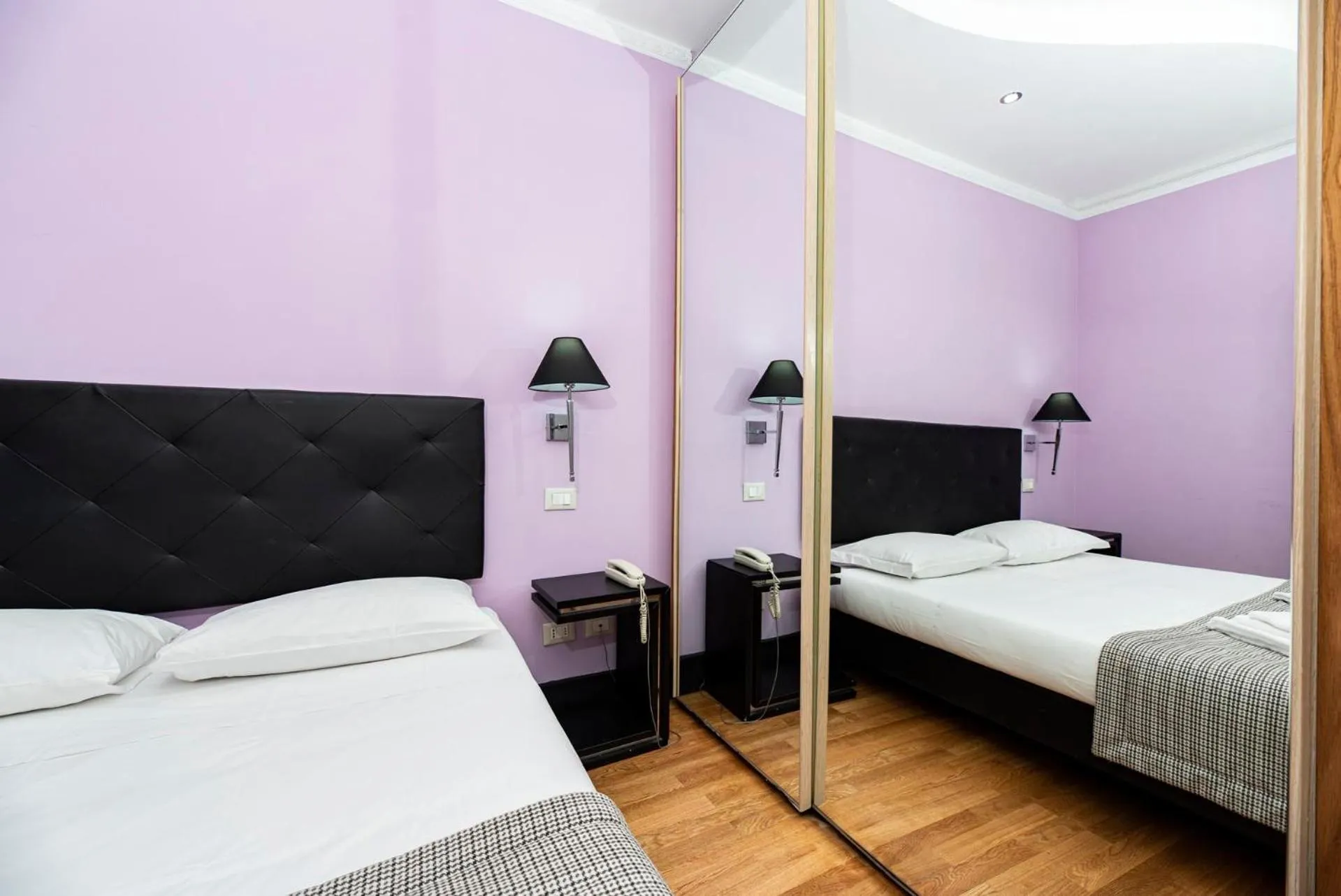 Bed in Imperium Suite Navona