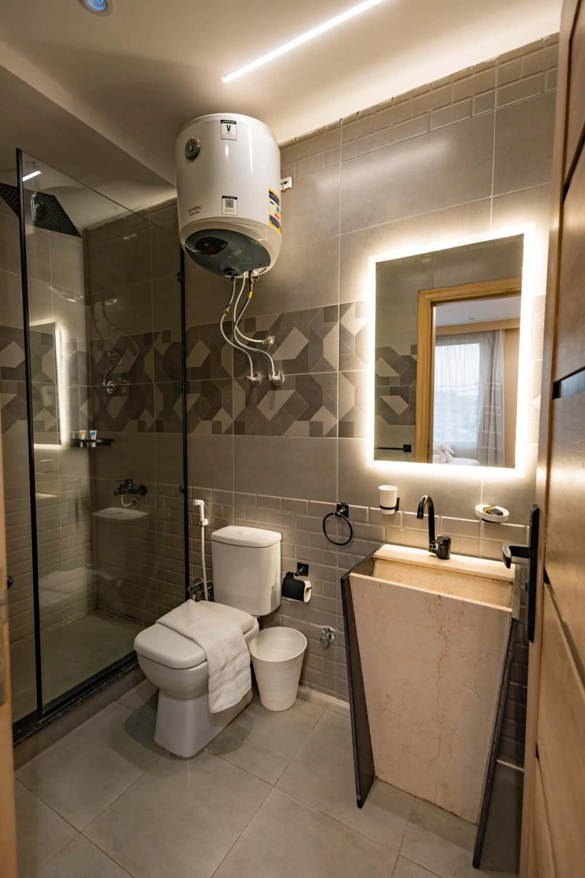 Bathroom in The Palace Pyramids View Hotel