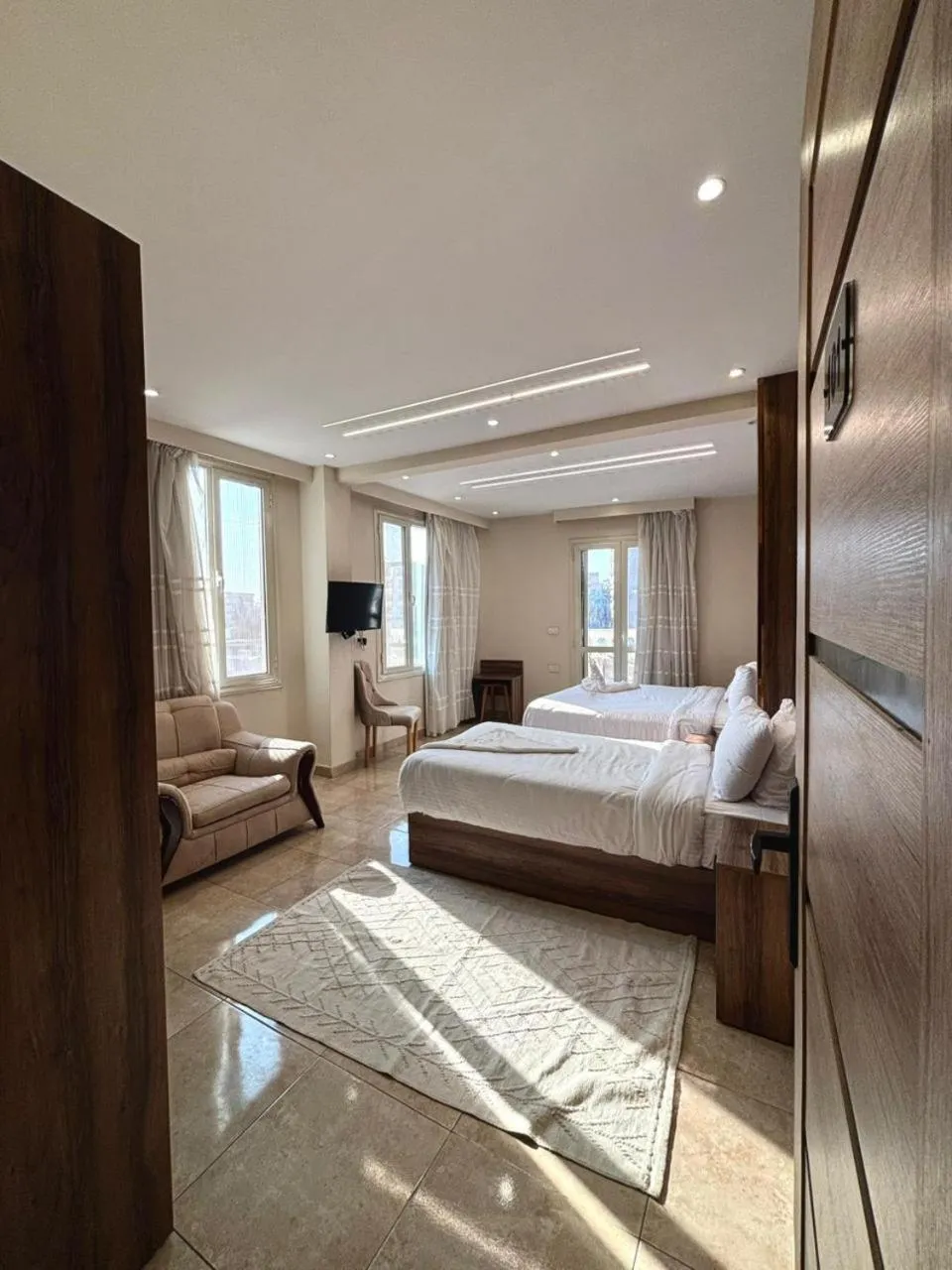 Photo of the whole room, Bed in The Palace Pyramids View Hotel