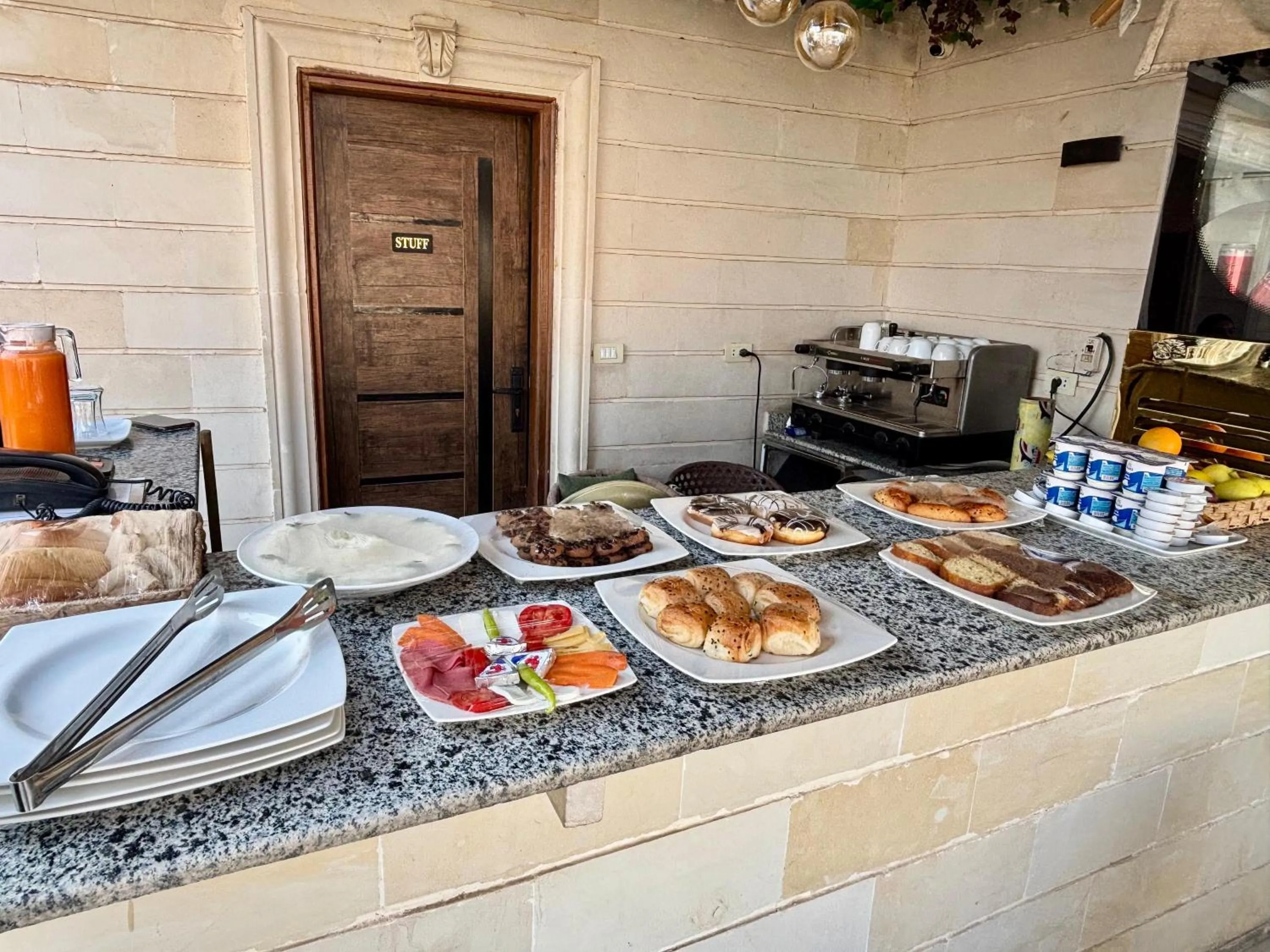 Breakfast in The Palace Pyramids View Hotel