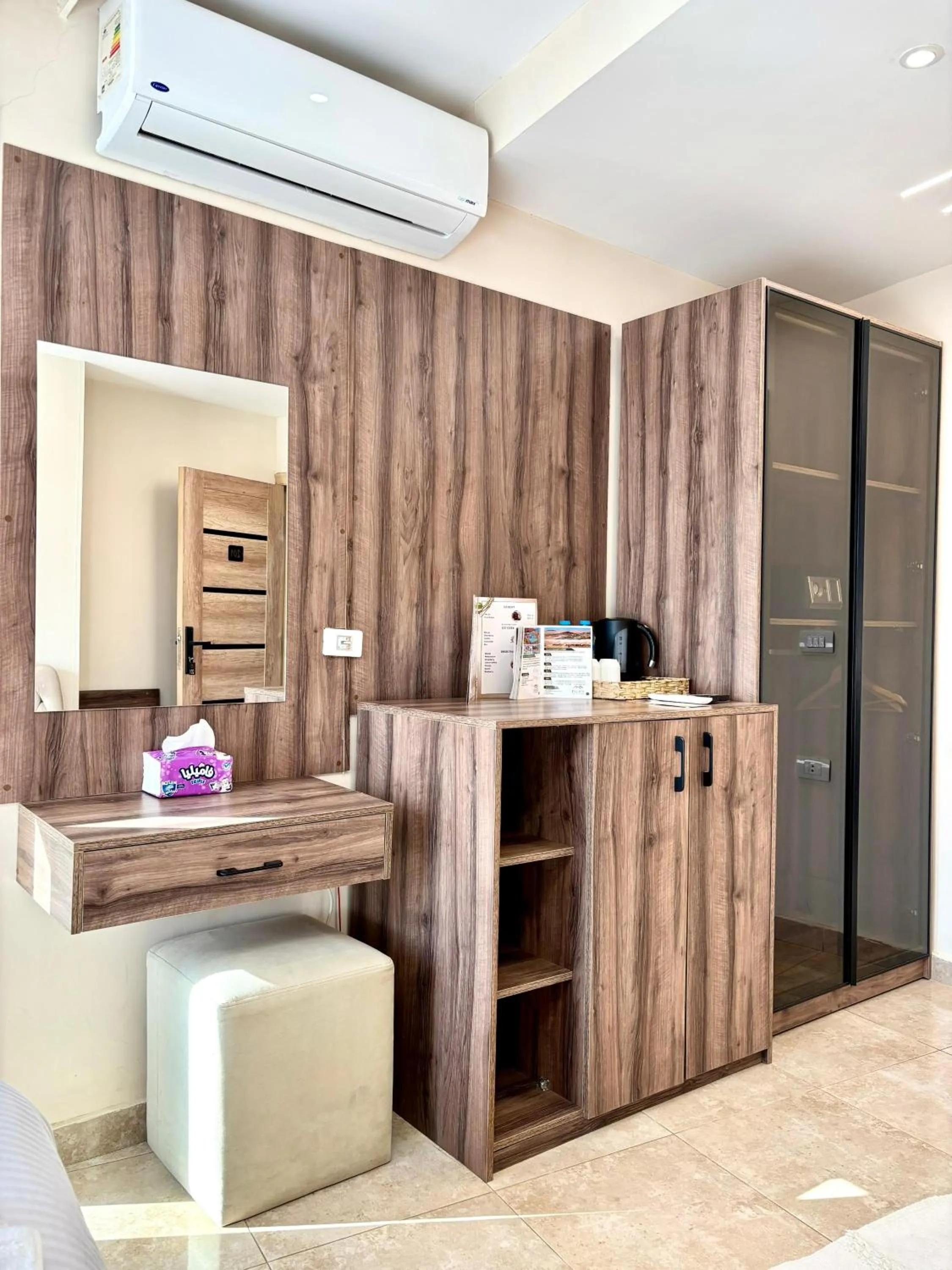 Coffee/tea facilities in The Palace Pyramids View Hotel