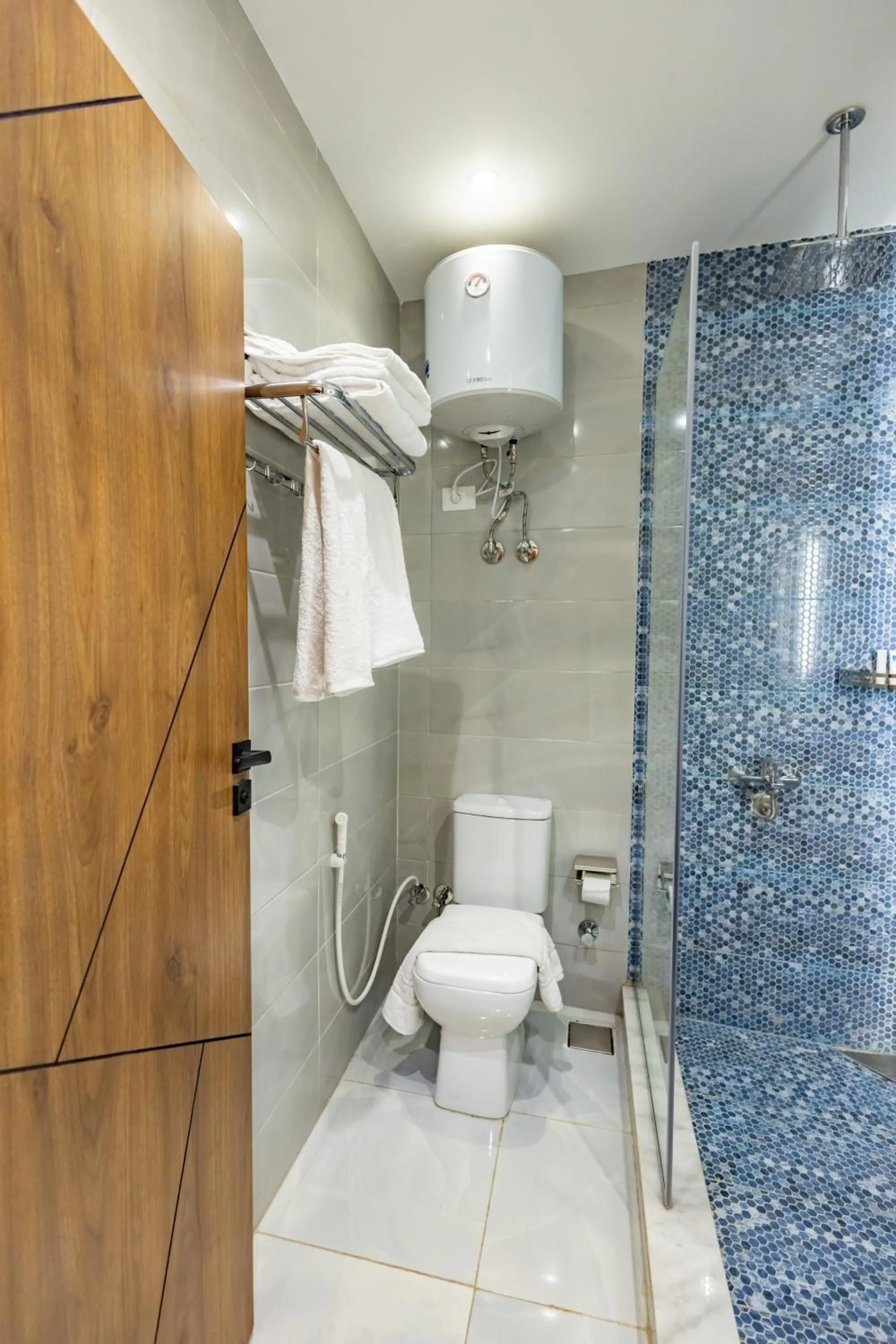 Bathroom in The Palace Pyramids View Hotel