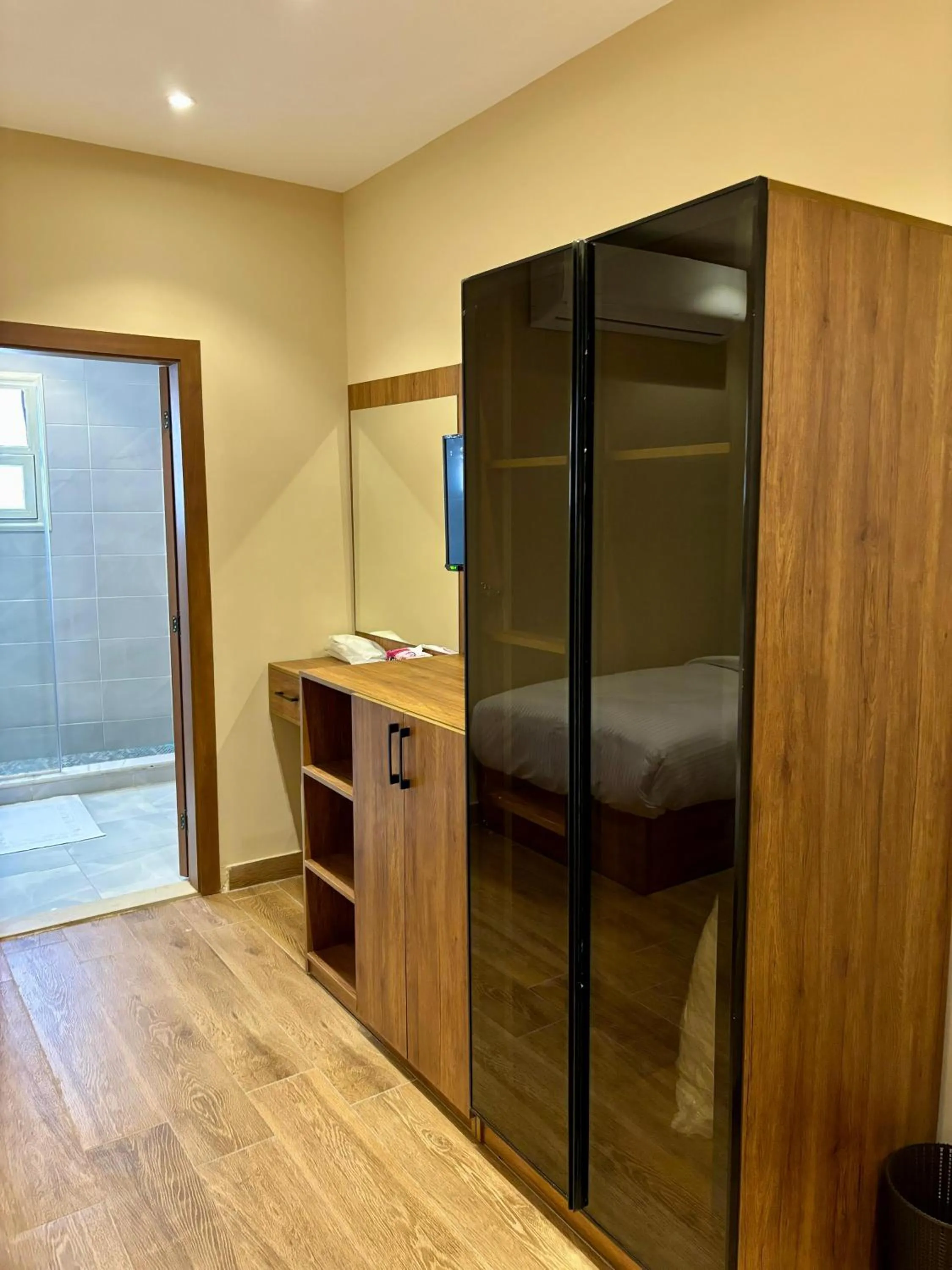 wardrobe in The Palace Pyramids View Hotel