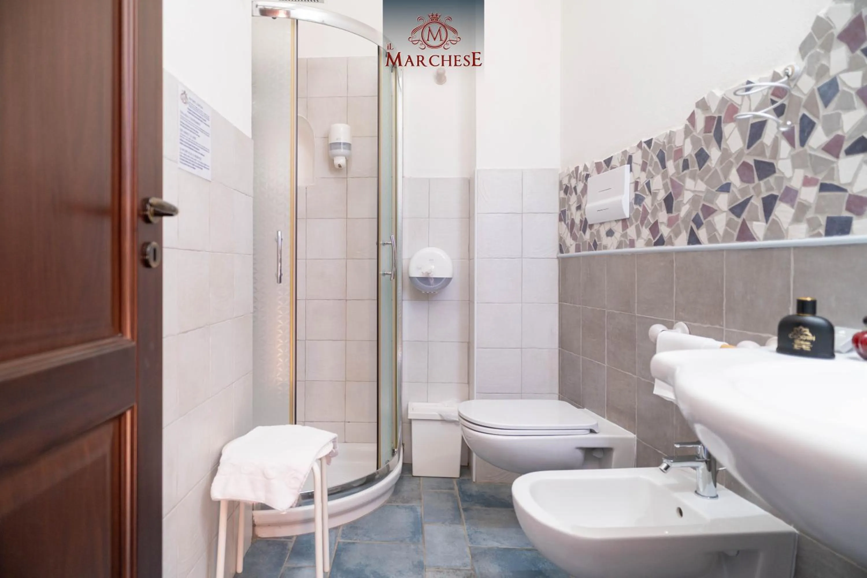 Shower in Il Marchese Hotel & Spa