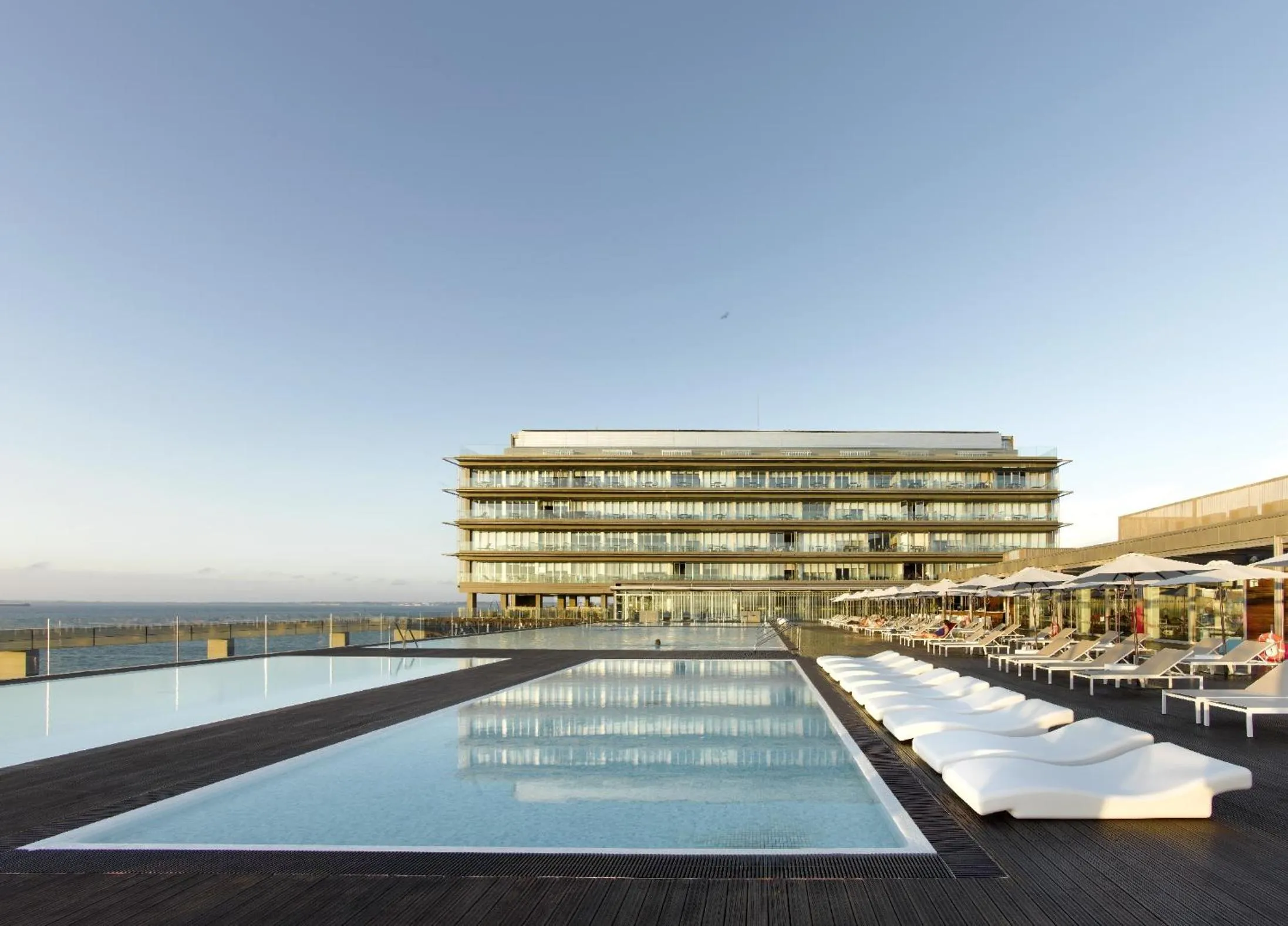 Facade/entrance in Parador de Cádiz