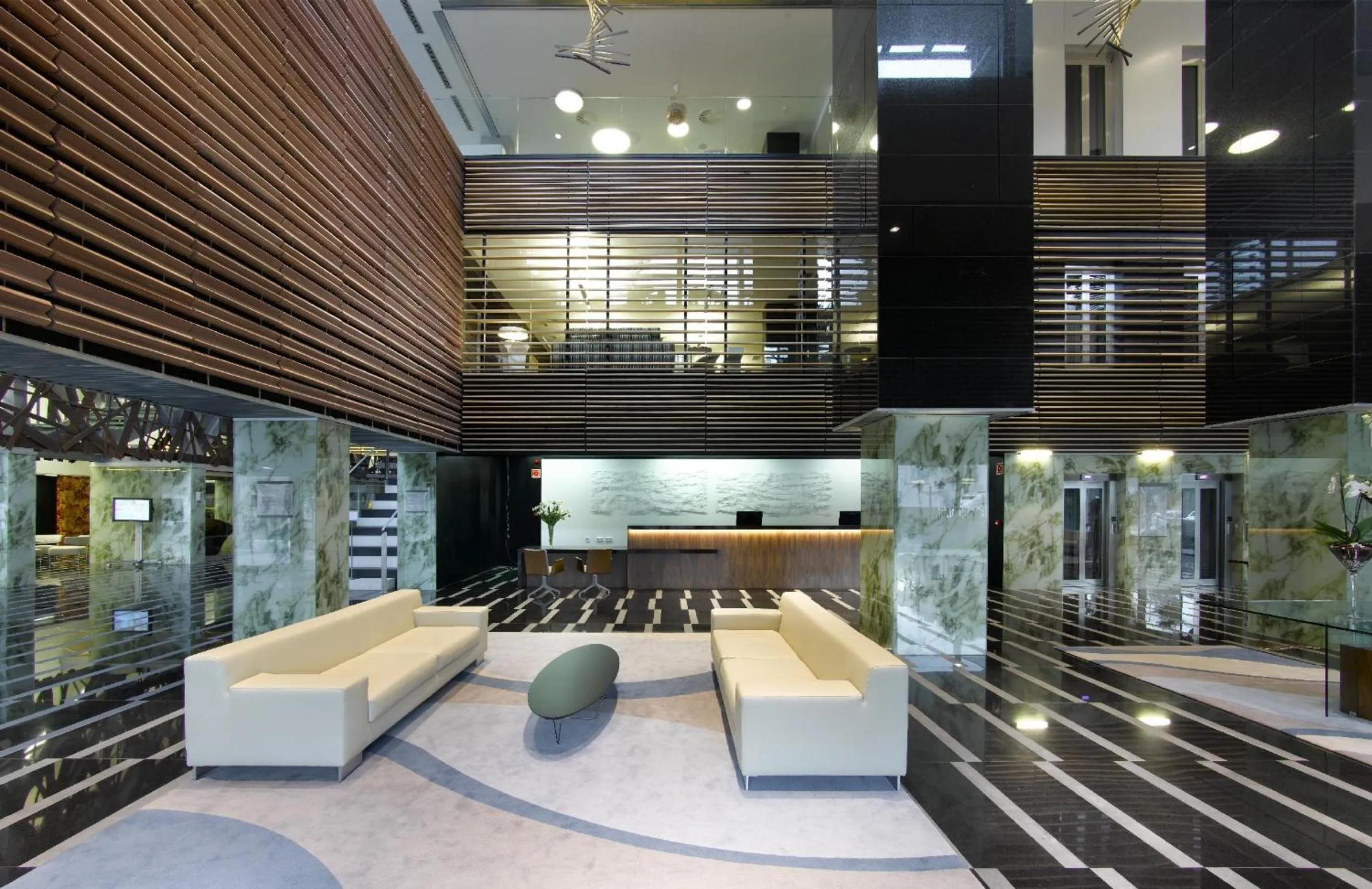 Lobby or reception in Parador de Cádiz