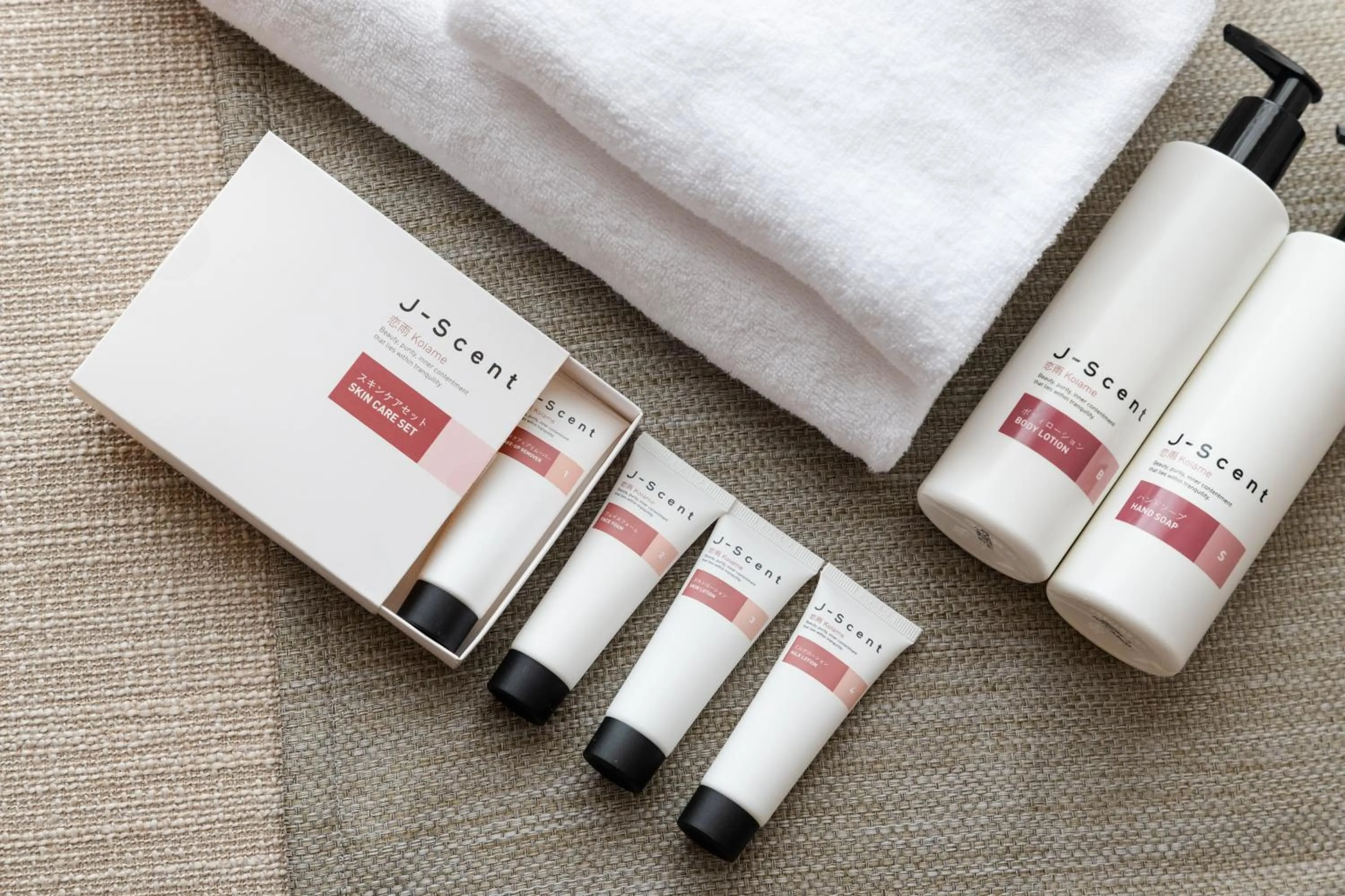 Shower in KIORI Collection Shinmachi