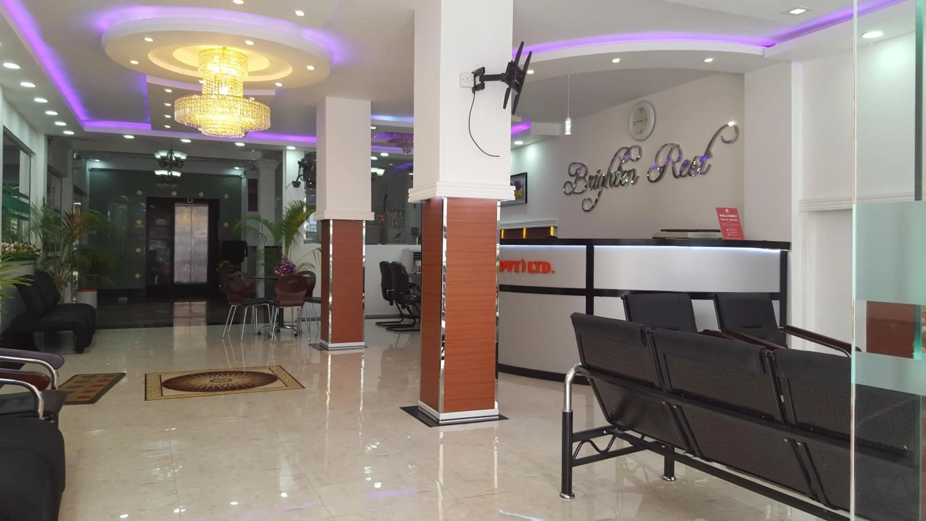Lobby or reception in Brighten Hotel