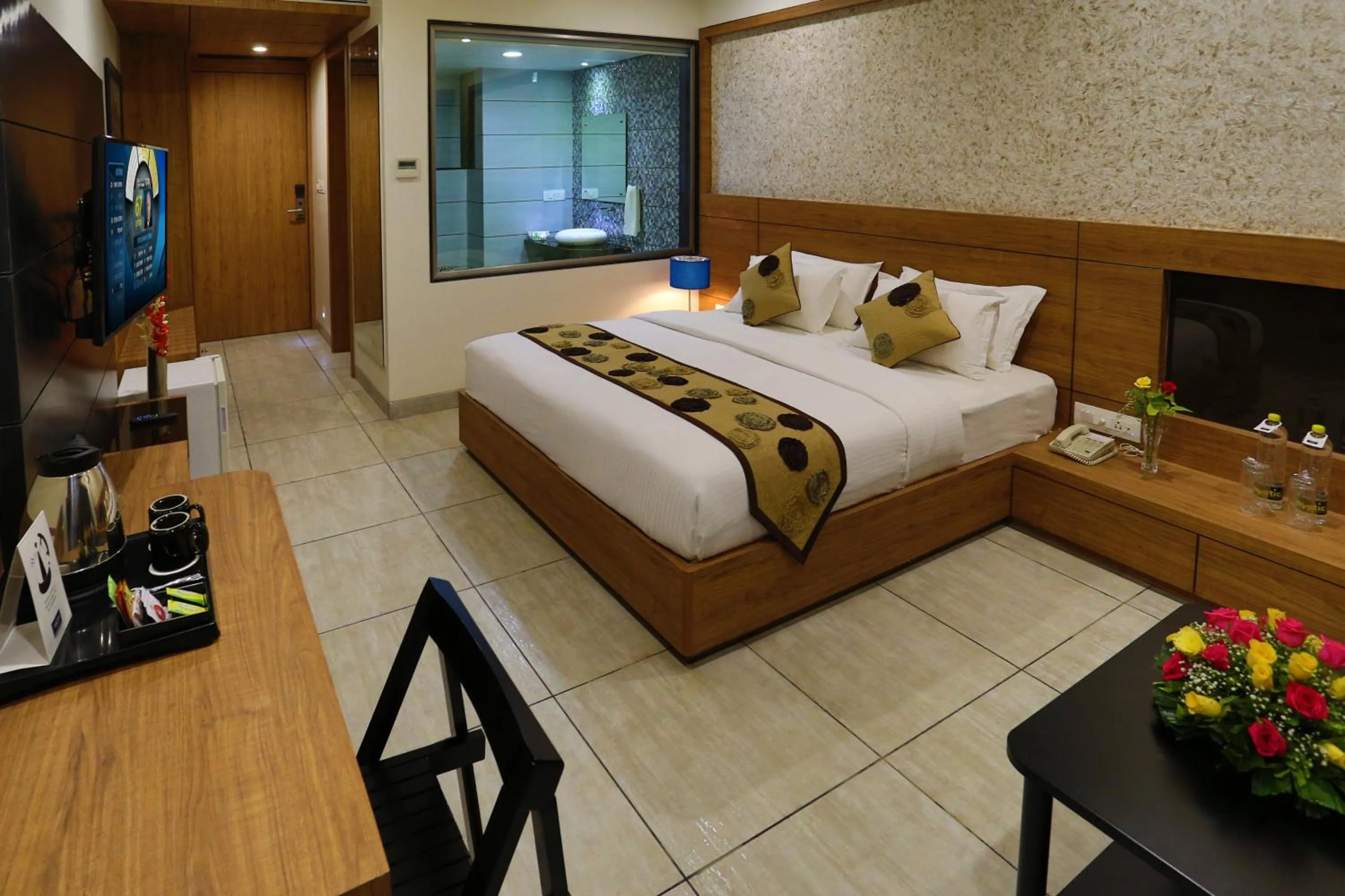 Photo of the whole room, Bed in Grand Kailash Hotel