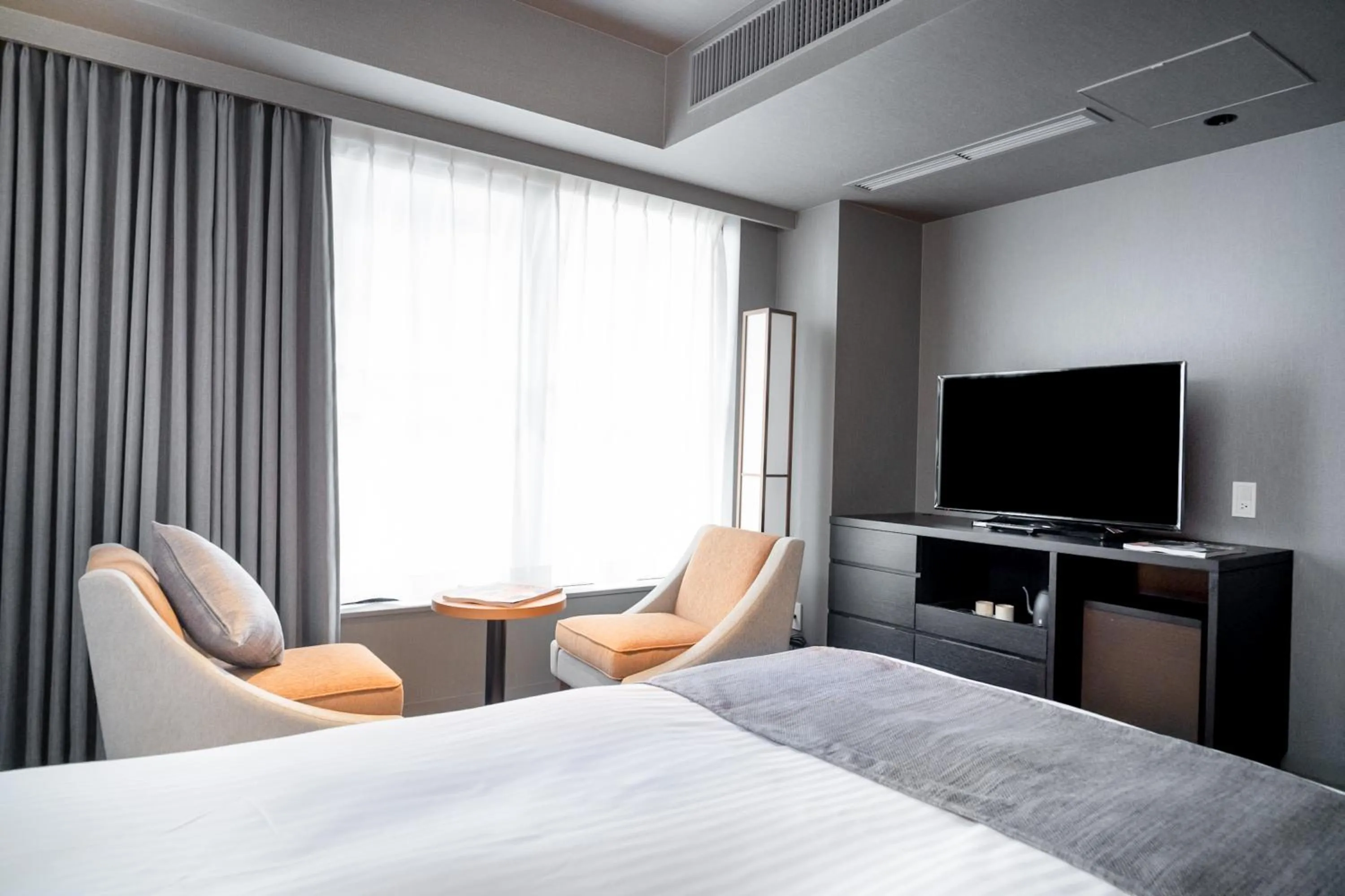 Seating area, Bed in KIORI Hotel Higashino Toin