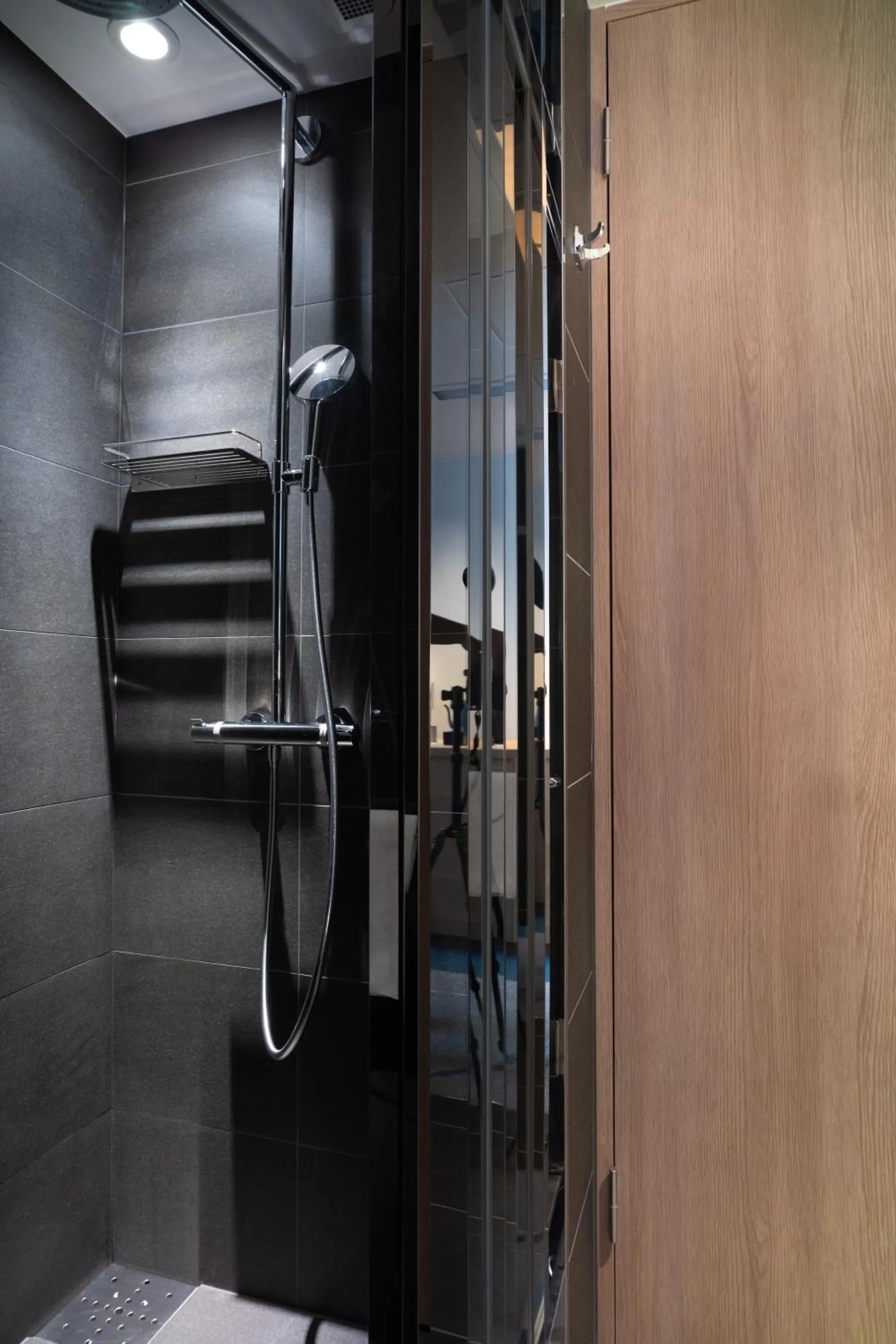 Shower in KIORI Hotel Takakura