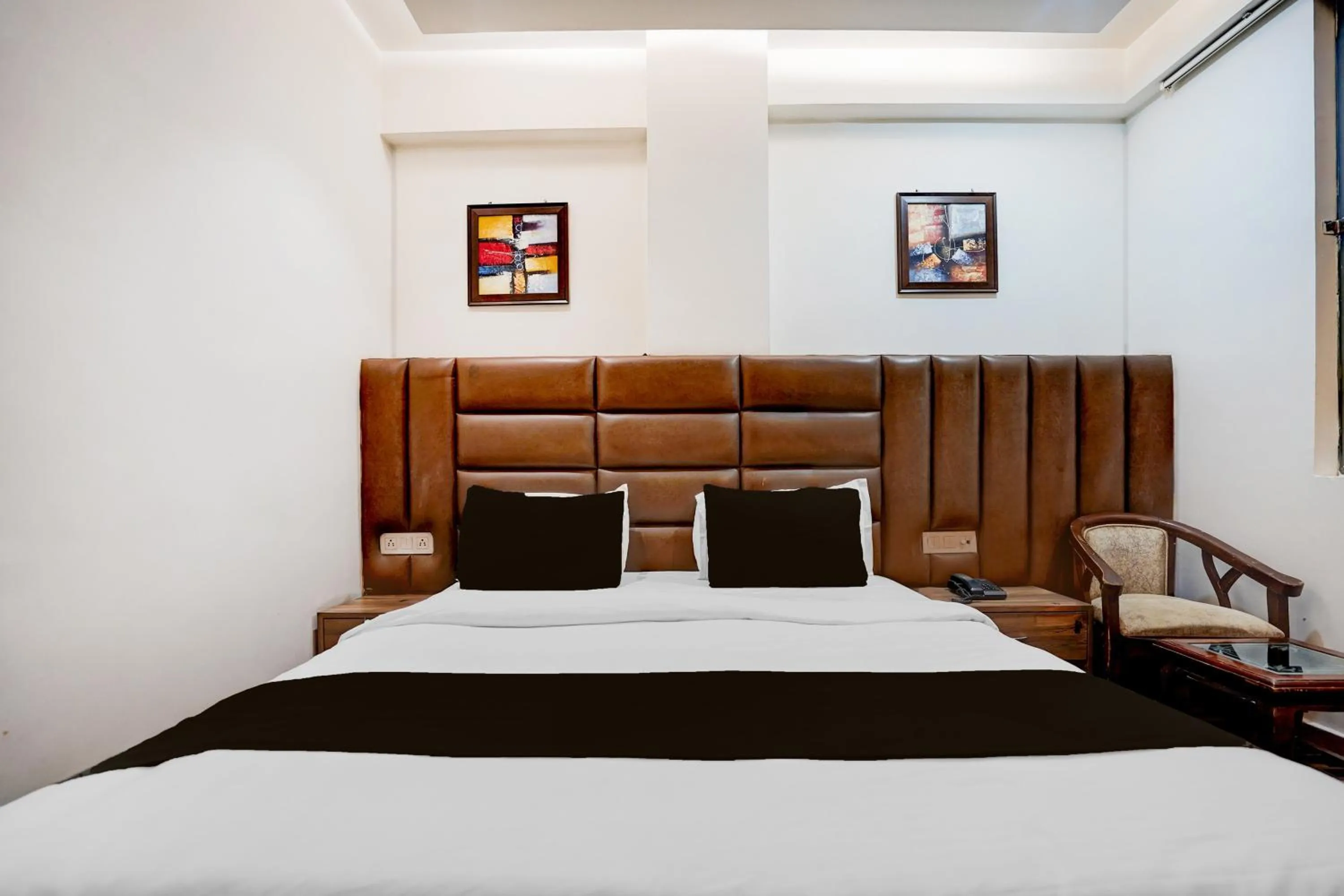Bedroom, Bed in Townhouse Prayagraj Central Bus Terminal Formerly Hotel Four View