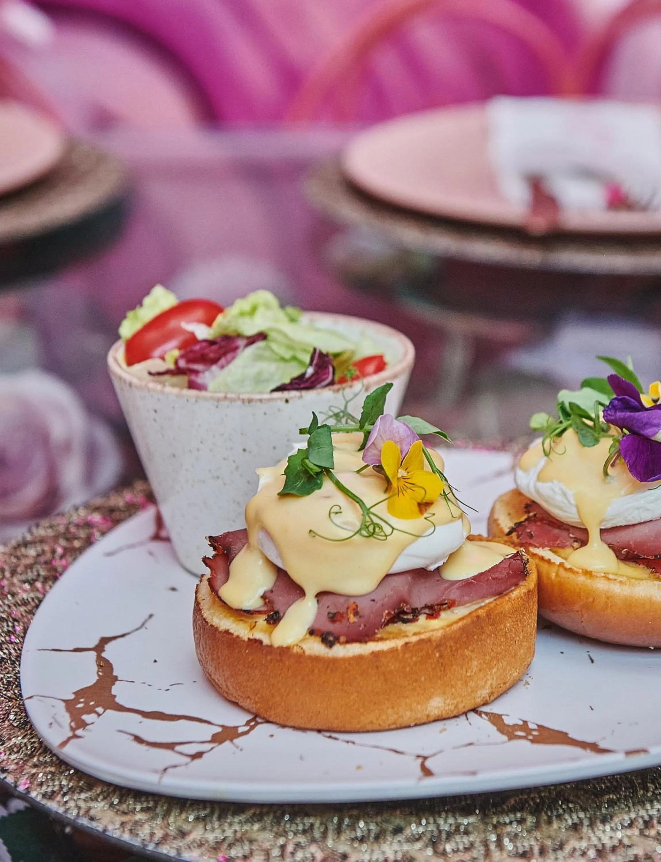 Restaurant/places to eat in Fairytale Athens Suites