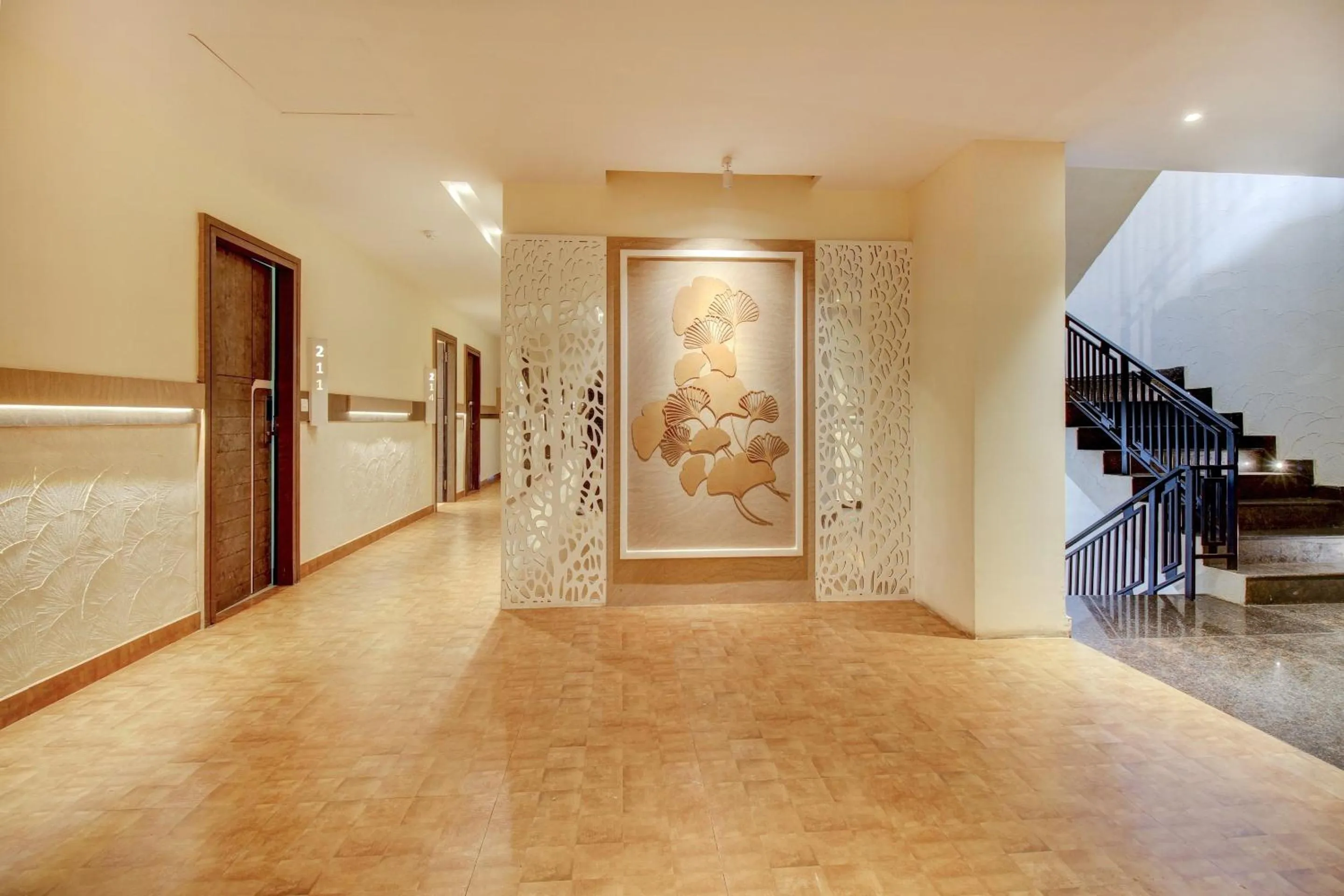 Lobby or reception in Super Townhouse Geetraj Near Shalimar Gateway