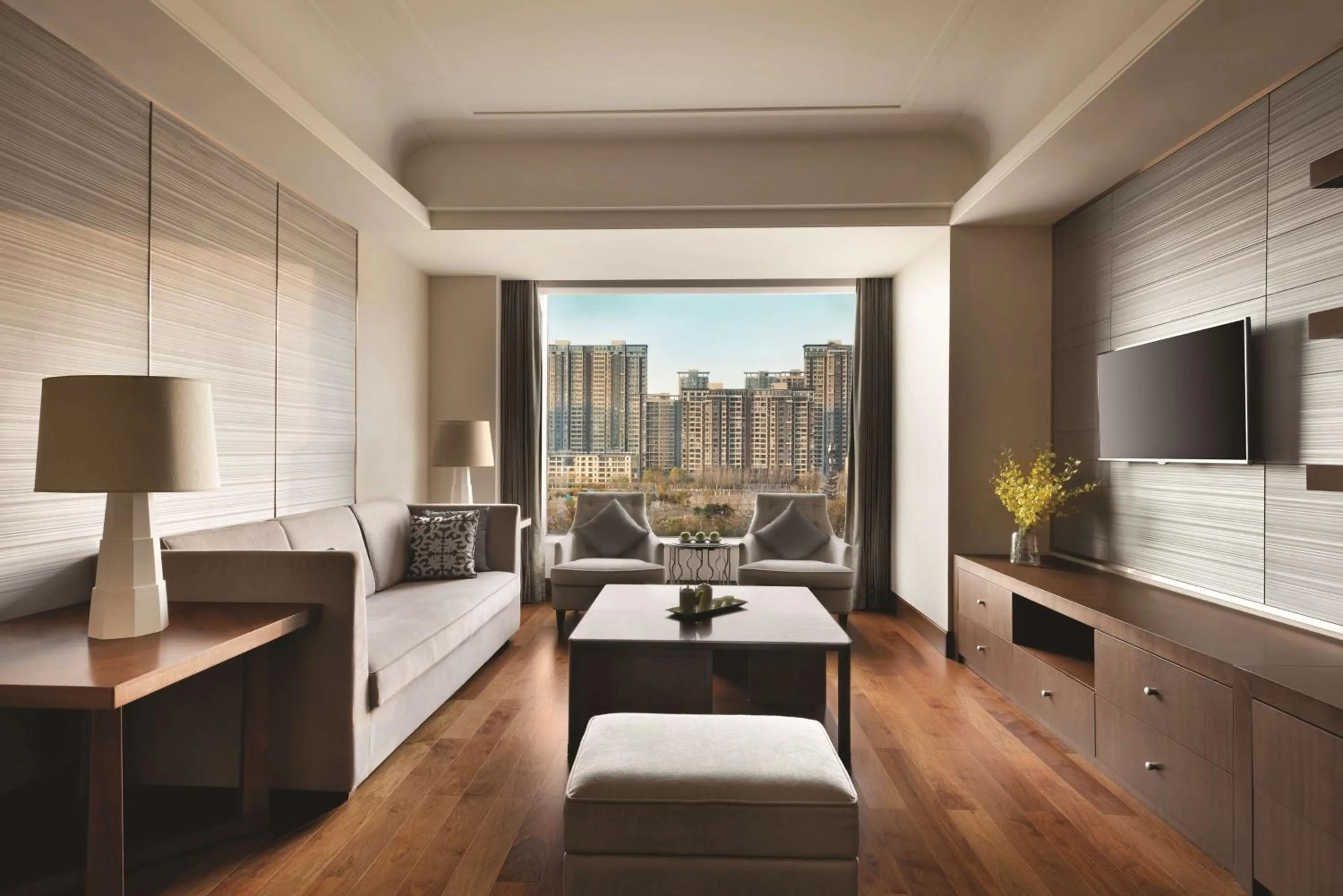 Shower, Bed in Shangri-La Tangshan