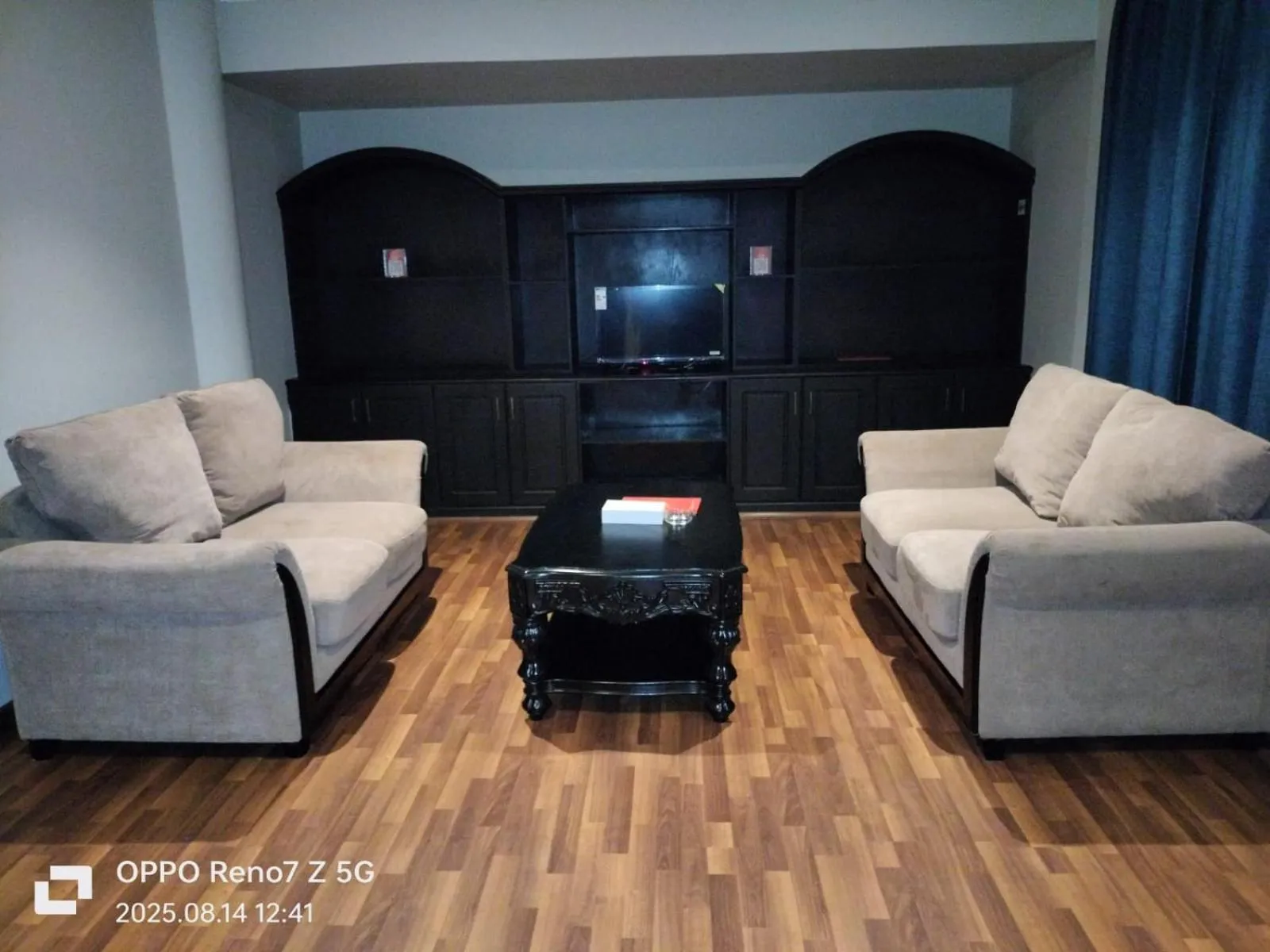 Seating area in City Point Hotel