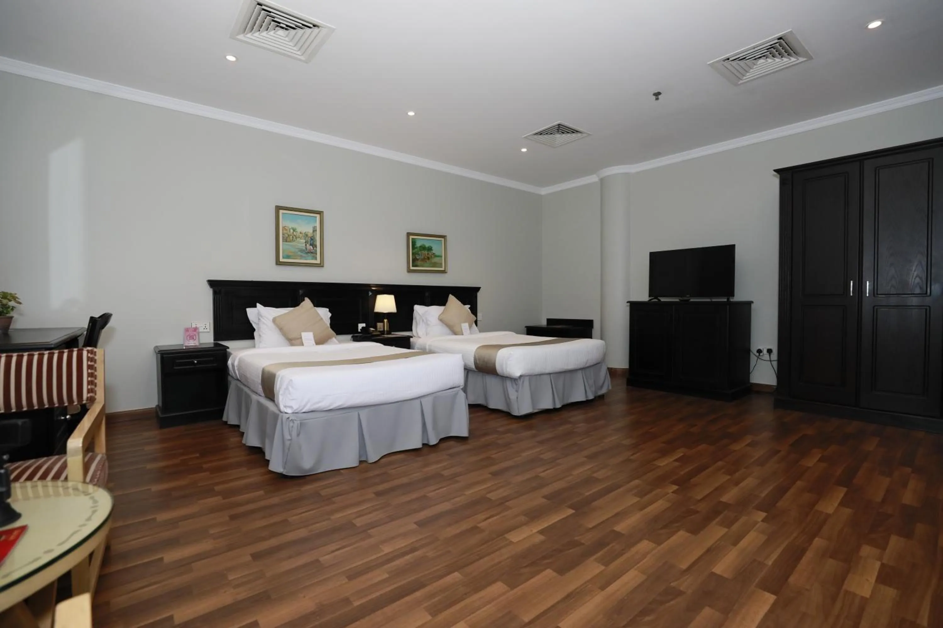 Bed in City Point Hotel