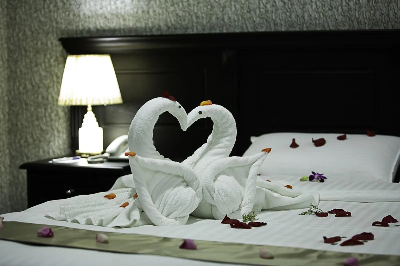 Bed in City Point Hotel