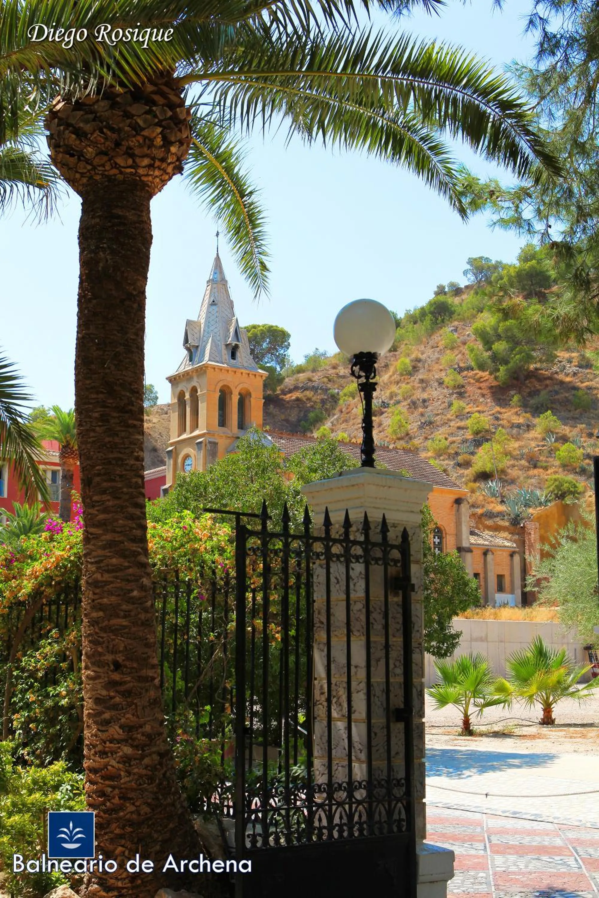 Garden in Balneario de Archena - Hotel León