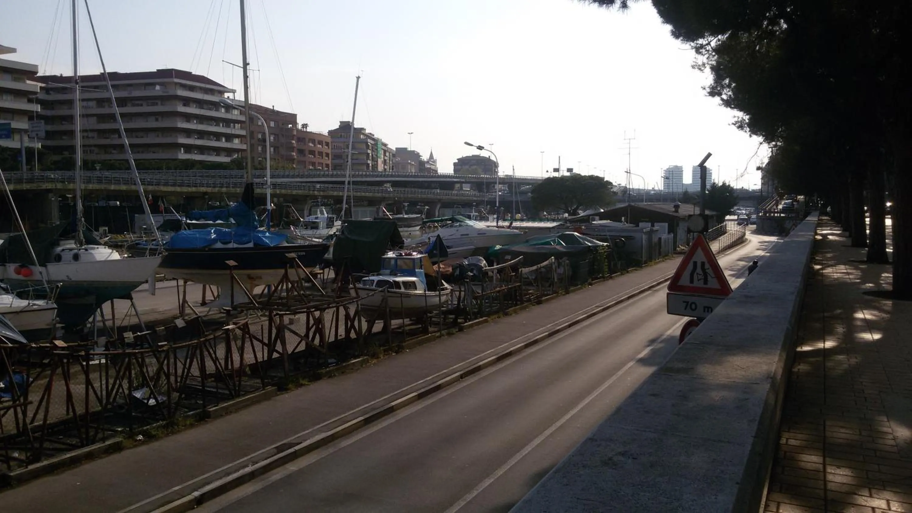 Canoeing in Suites Rome