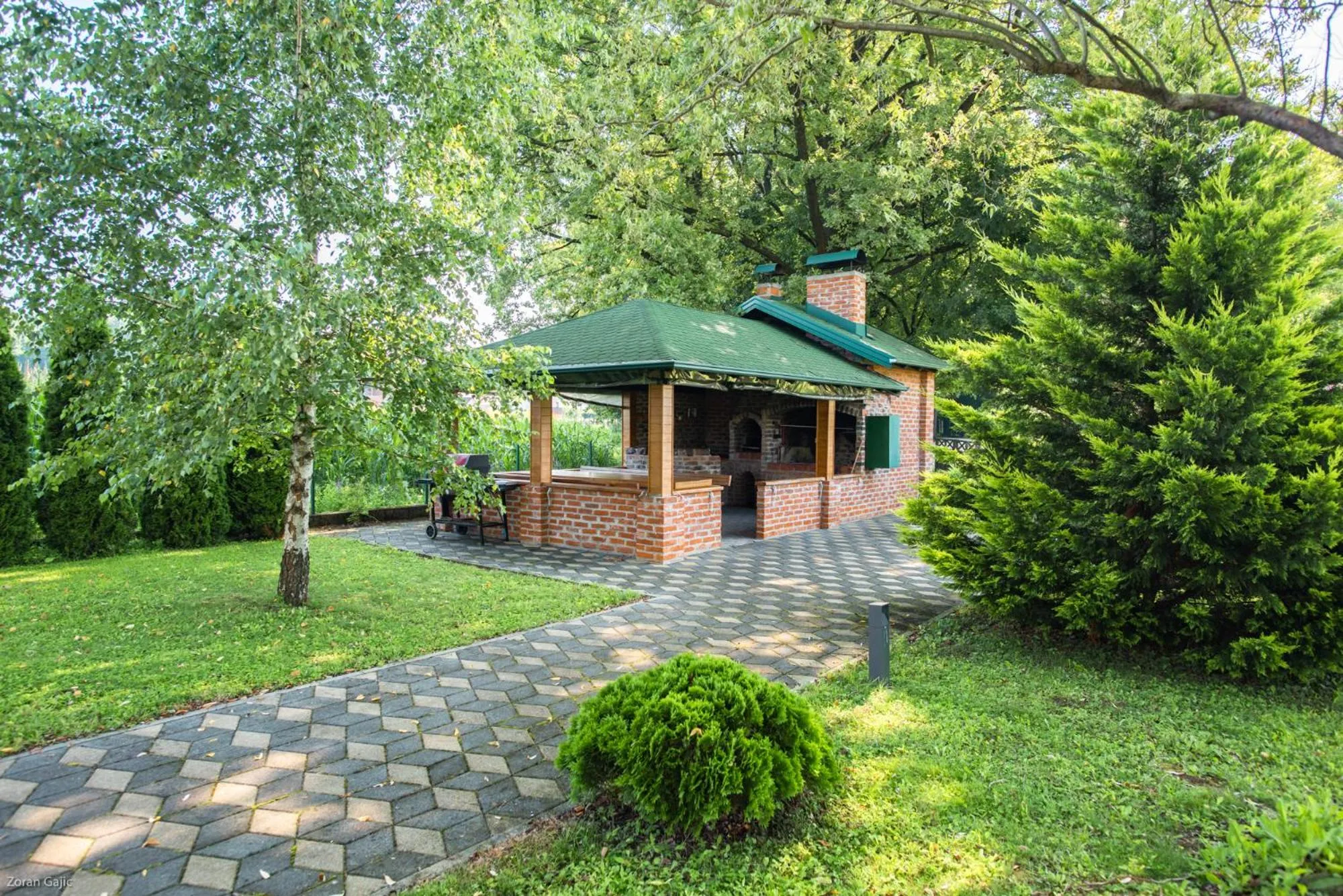 Hotel & Distillery Monogram