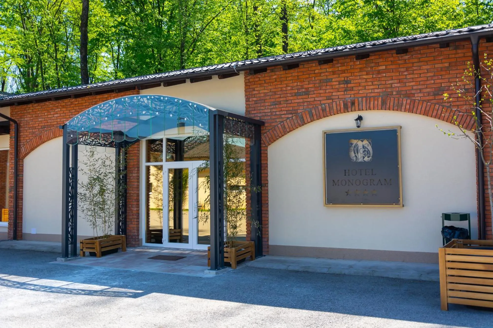 Hotel & Distillery Monogram