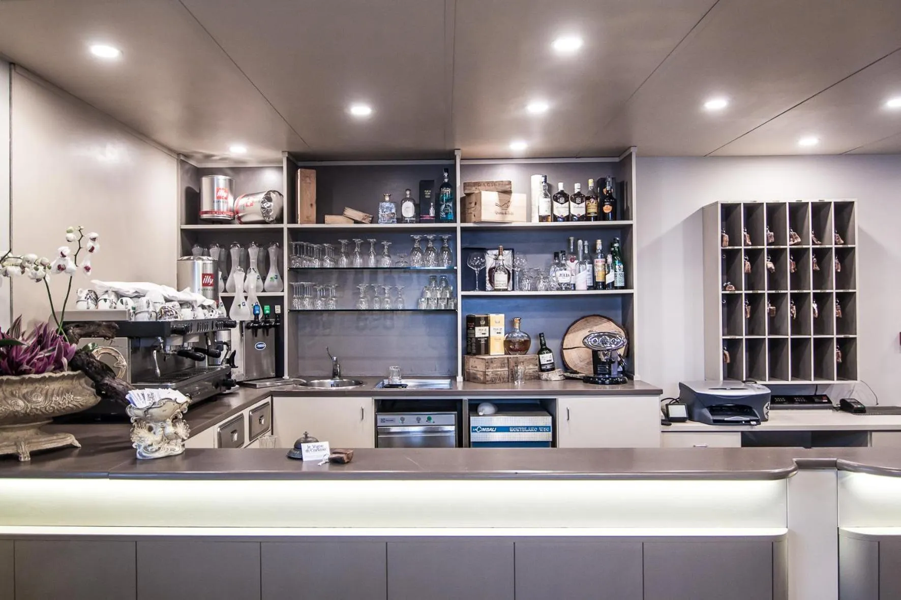 Lounge or bar in Hotel Le Vigne di Corvino