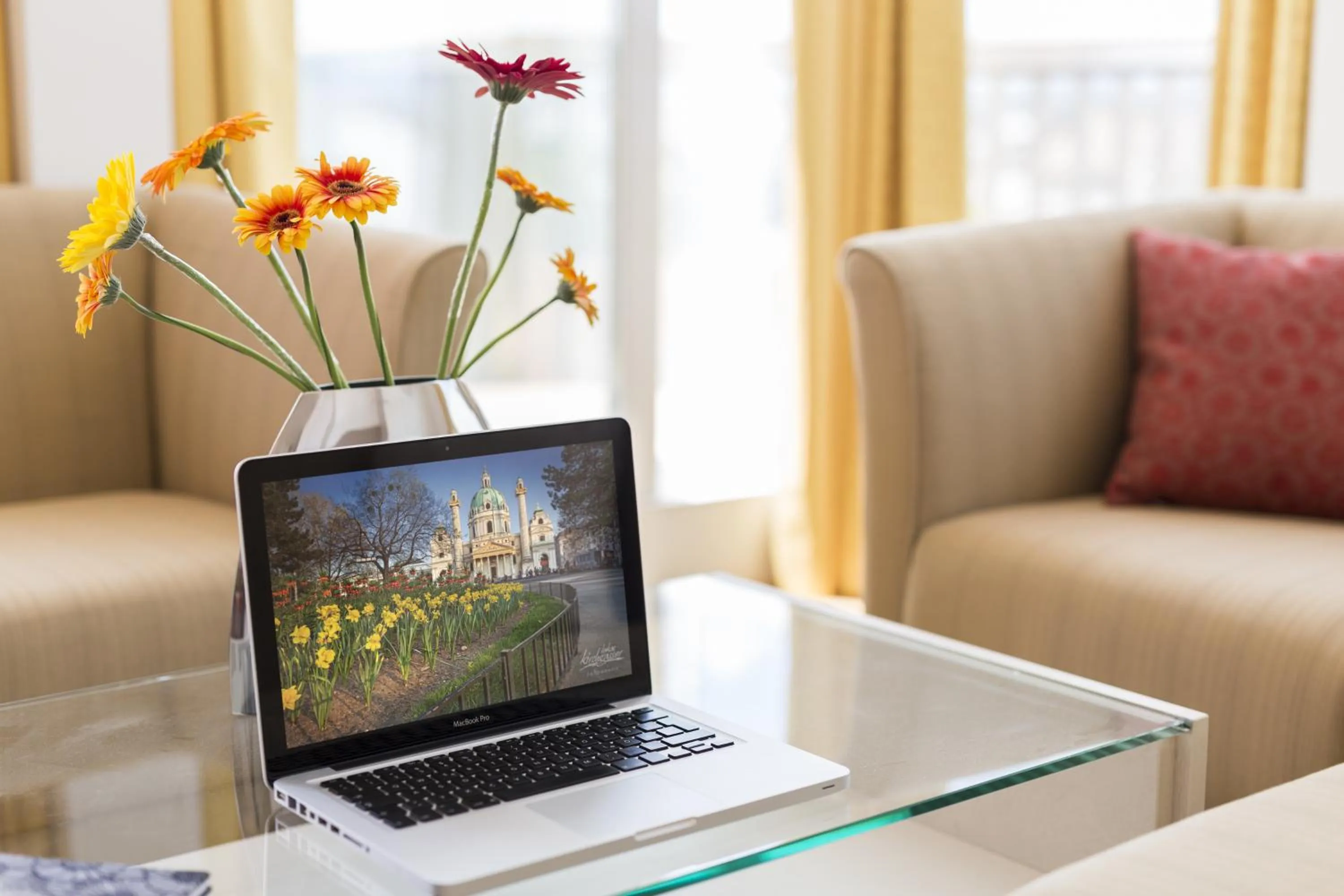Living room in Vienna Grand Apartments DANUBE