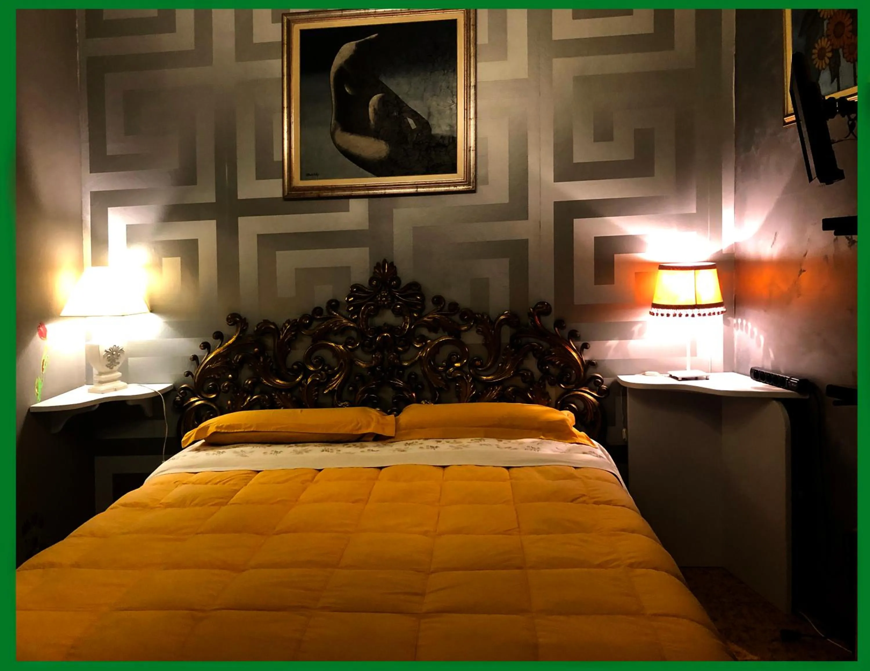 Bedroom, Bed in La Finestra sul Fiume