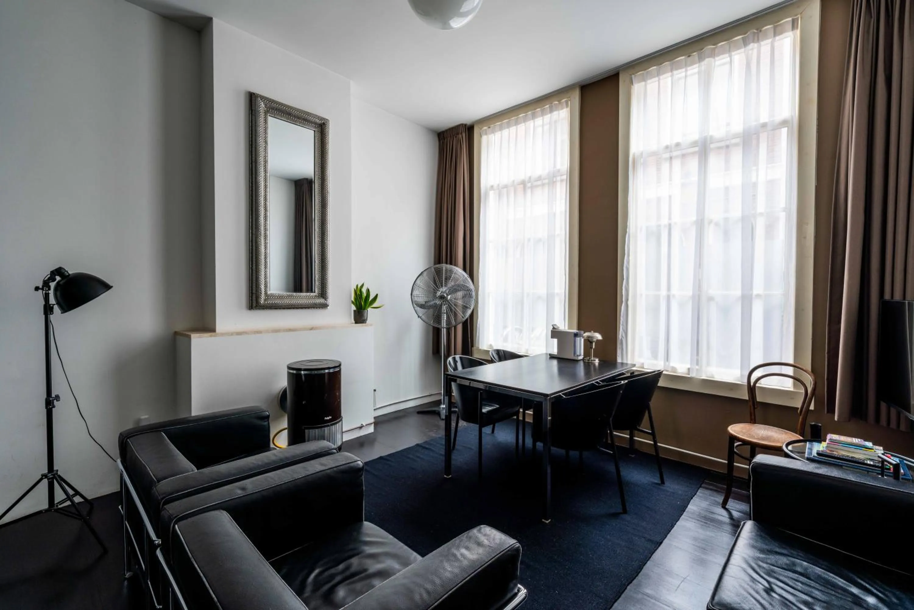 Off site in Zocher6 a monumental town house in the city center