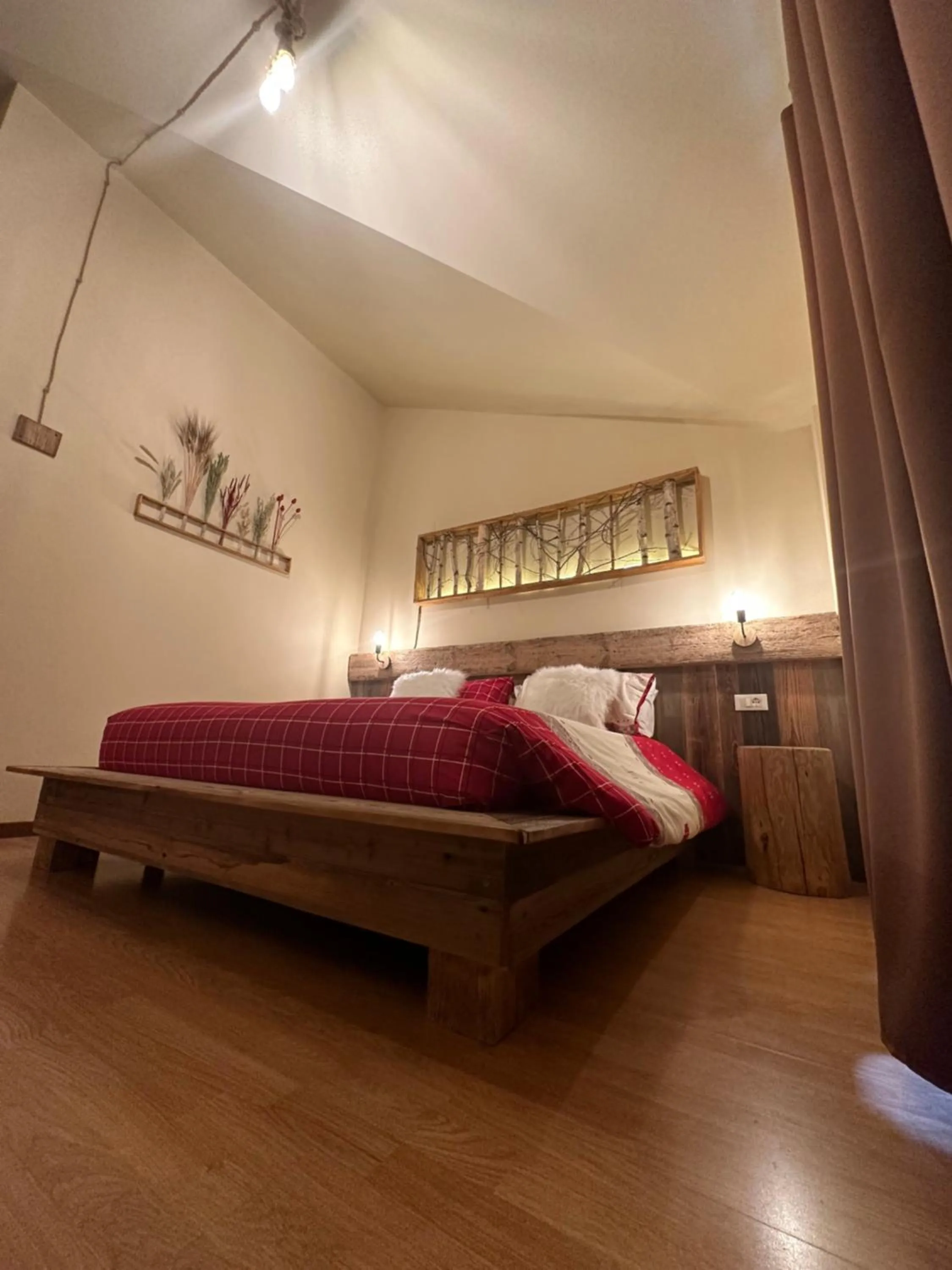 Bedroom, Bed in Hotel Le Clou