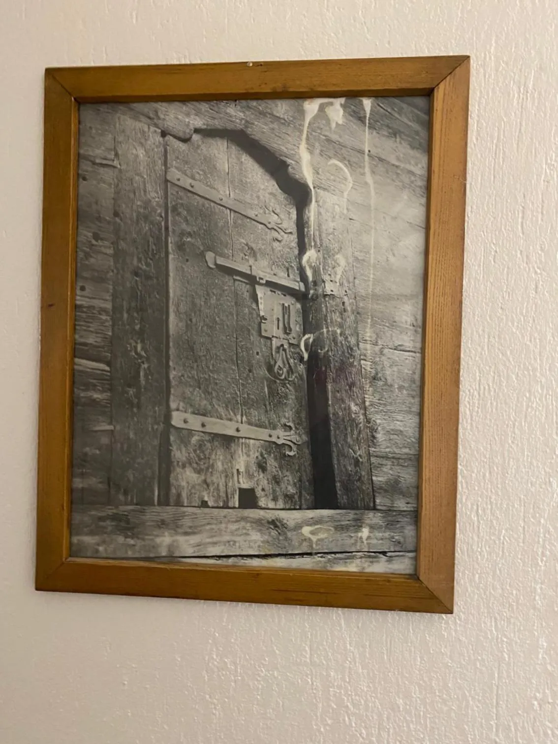 Logo/Certificate/Sign in Hotel Le Clou