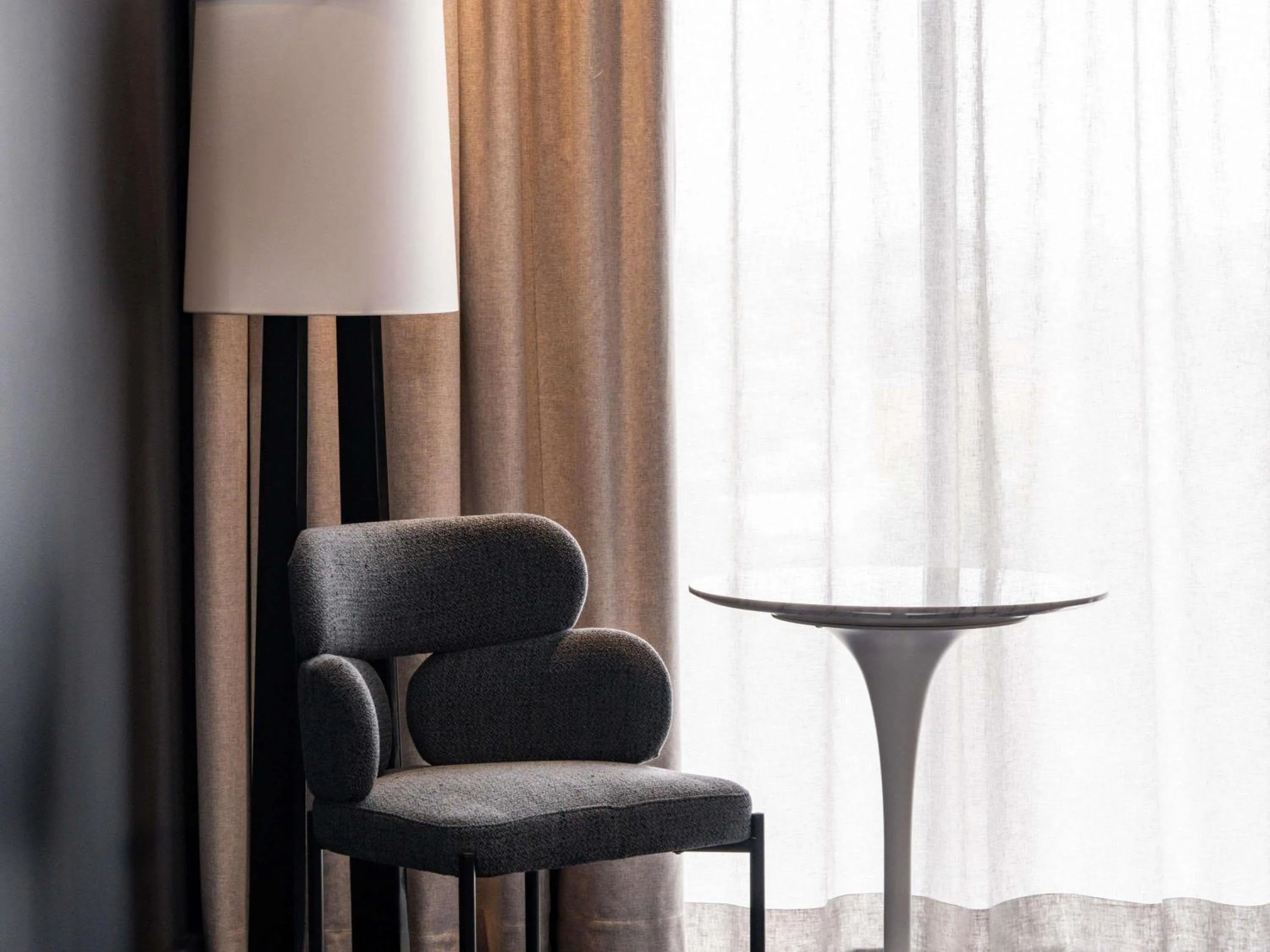 Bedroom in Novotel Sydney Cabramatta